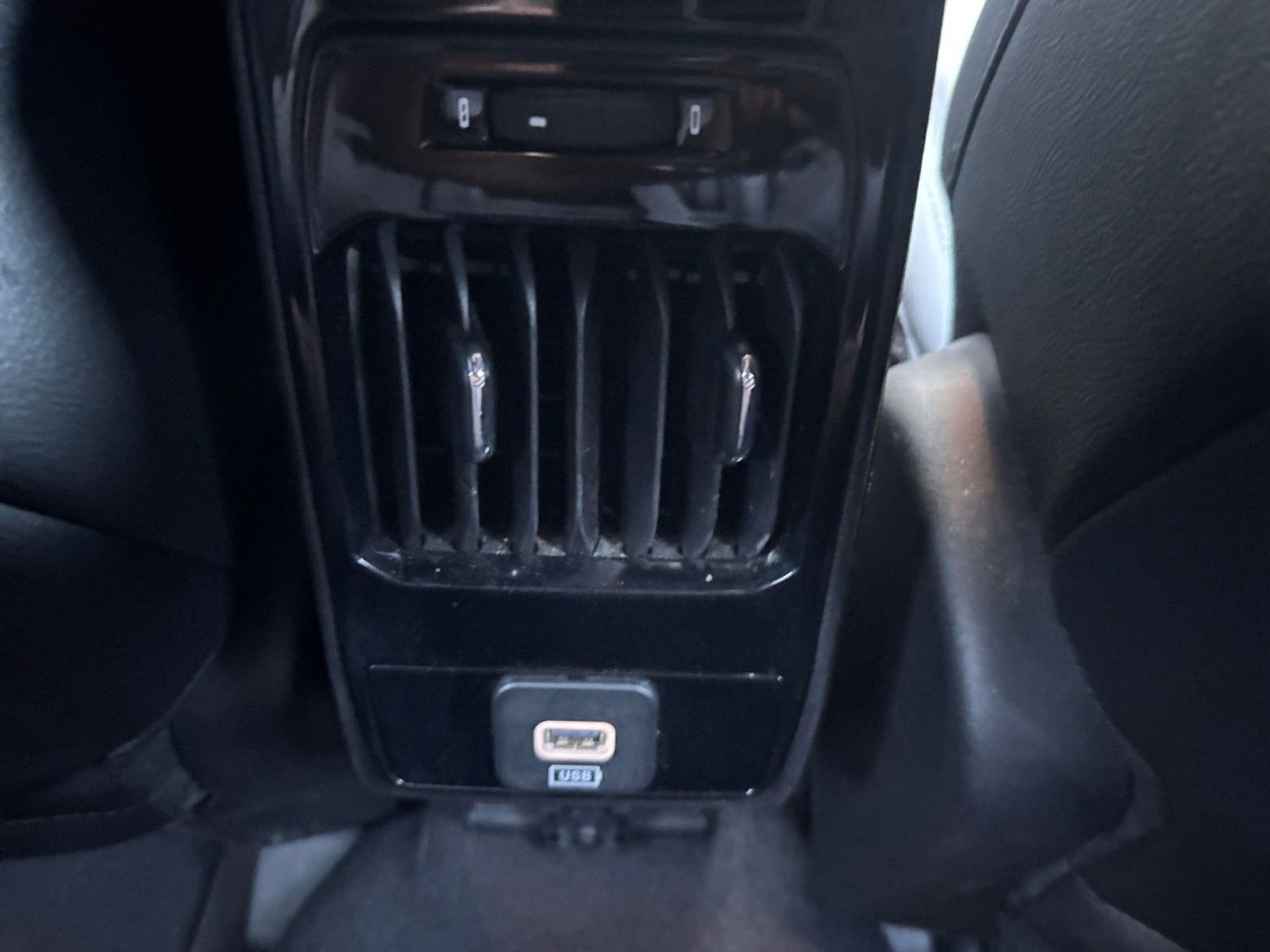 Thumbnail: 2025 Jeep Compass - 23