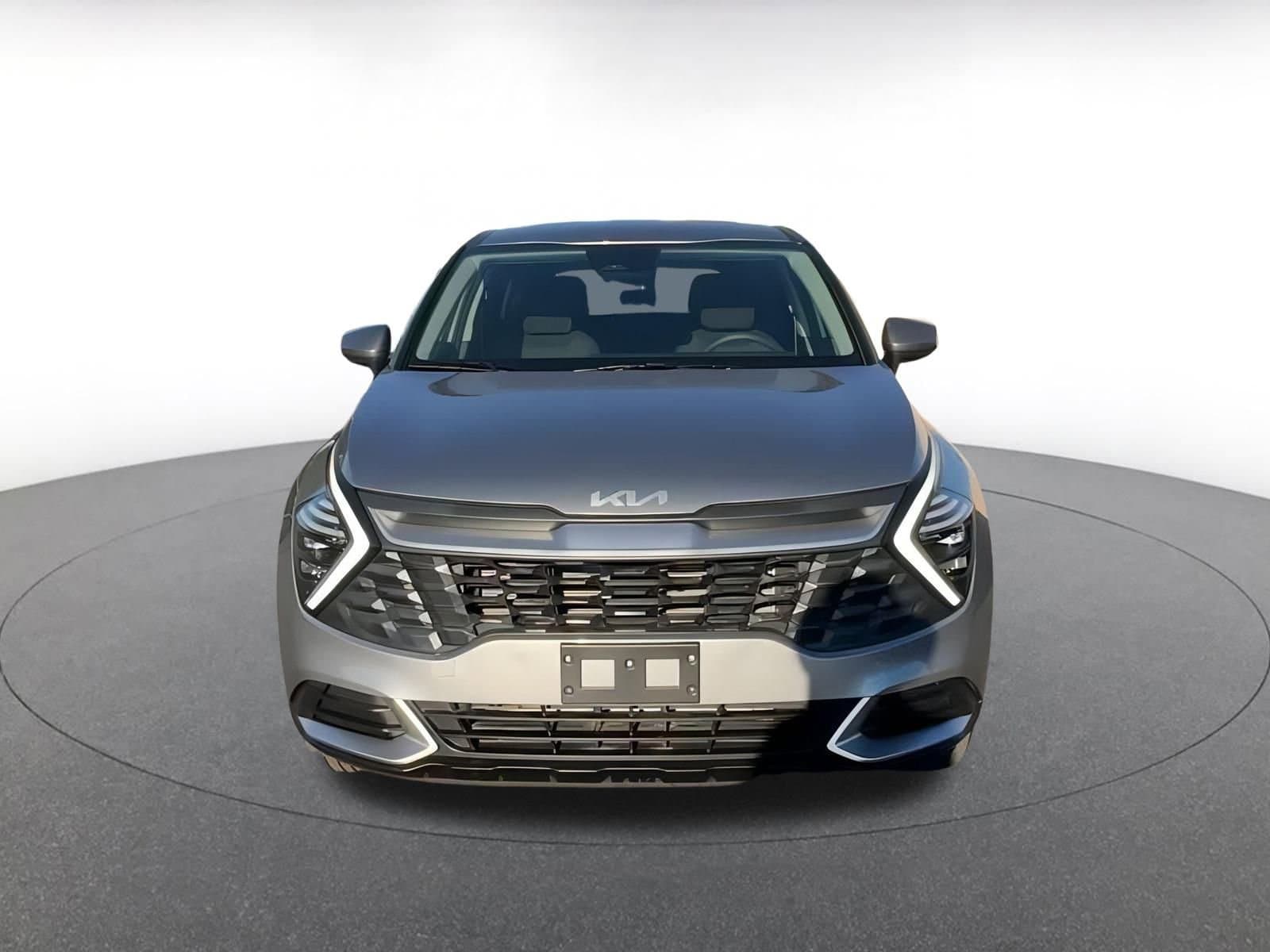 Thumbnail: 2025 Kia Sportage - 4