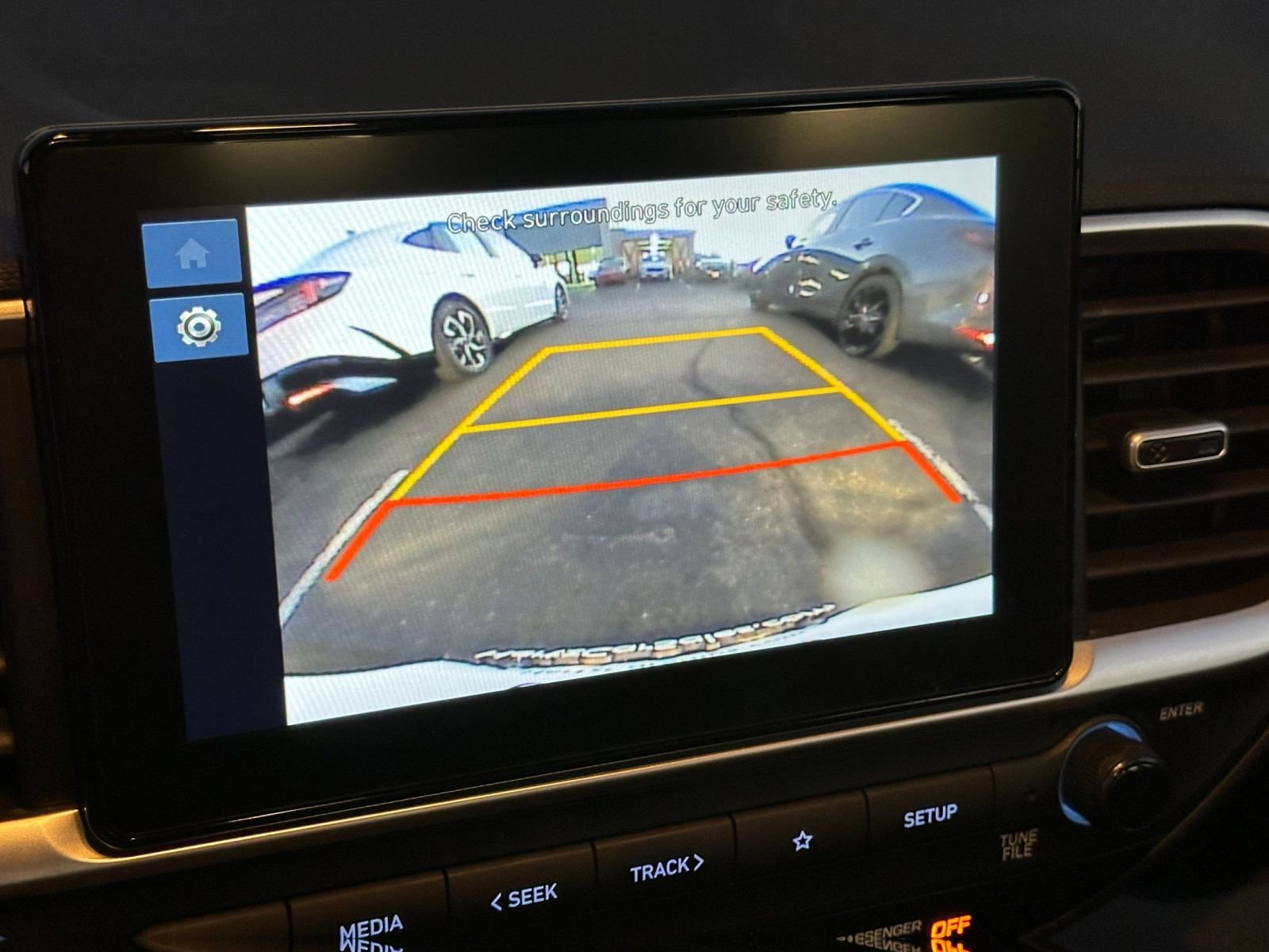 Thumbnail: 2025 Hyundai Venue - 17