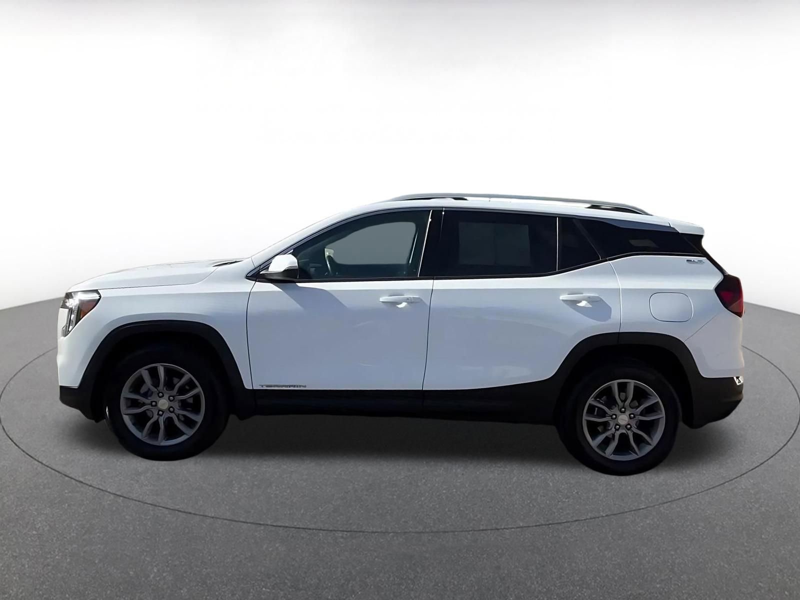 Thumbnail: 2024 GMC Terrain - 9