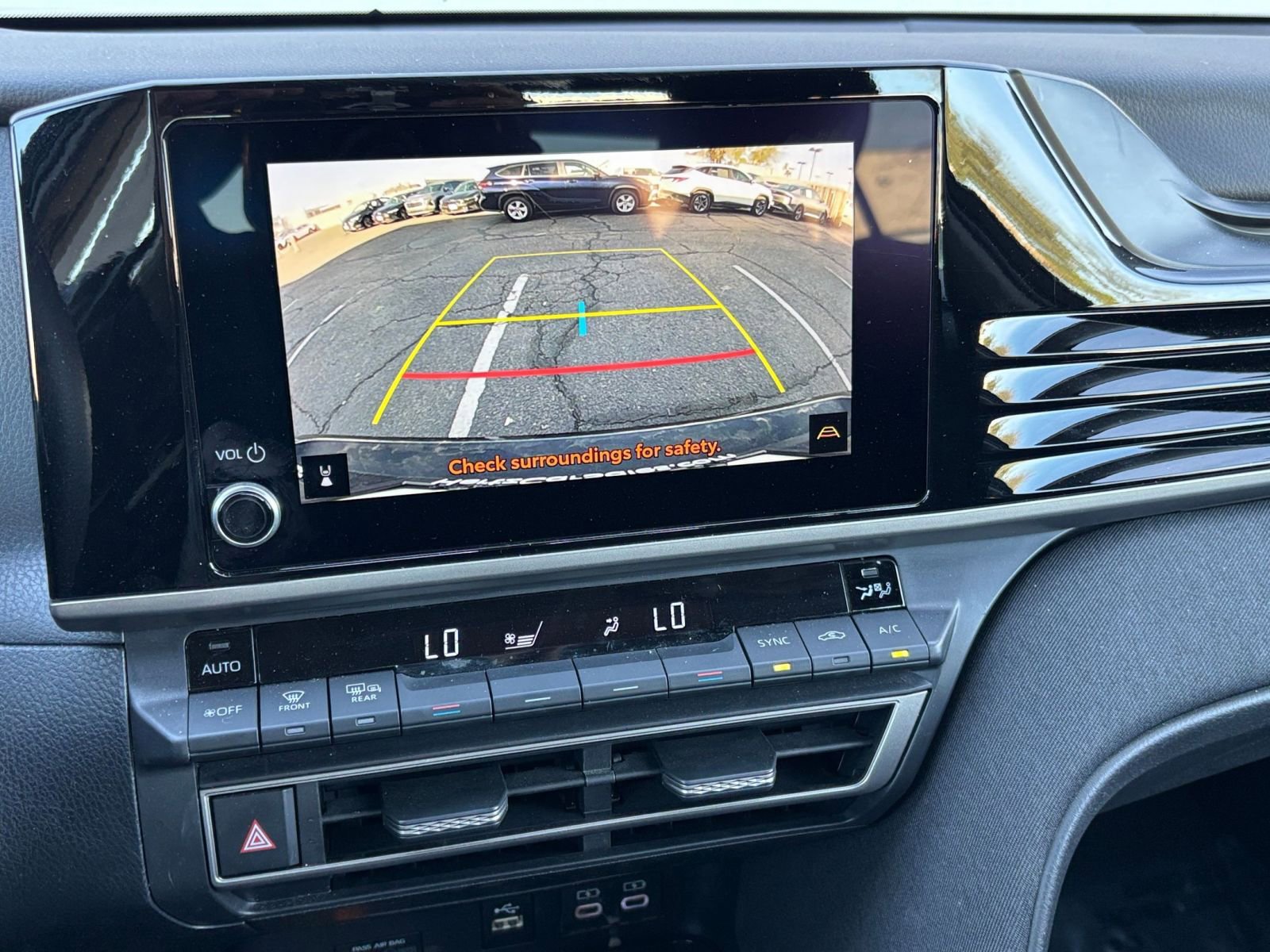 Thumbnail: 2025 Toyota Camry - 17