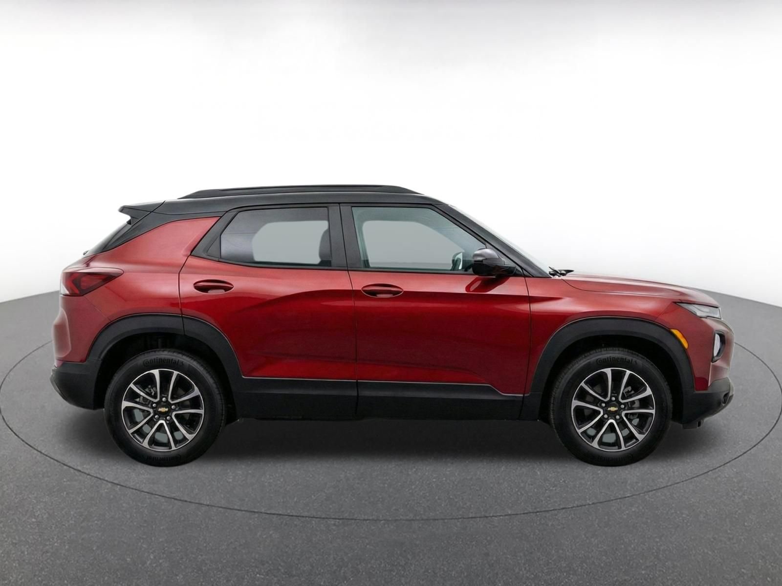Thumbnail: 2025 Chevrolet TrailBlazer - 9