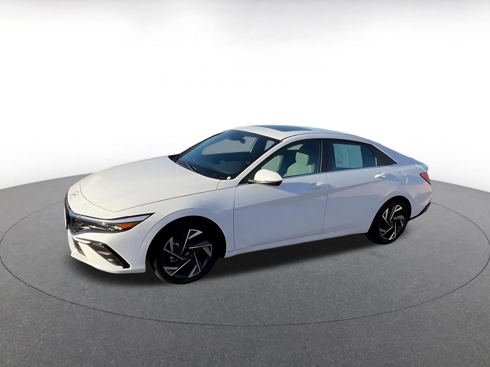 Thumbnail: 2025 Hyundai Elantra - 8