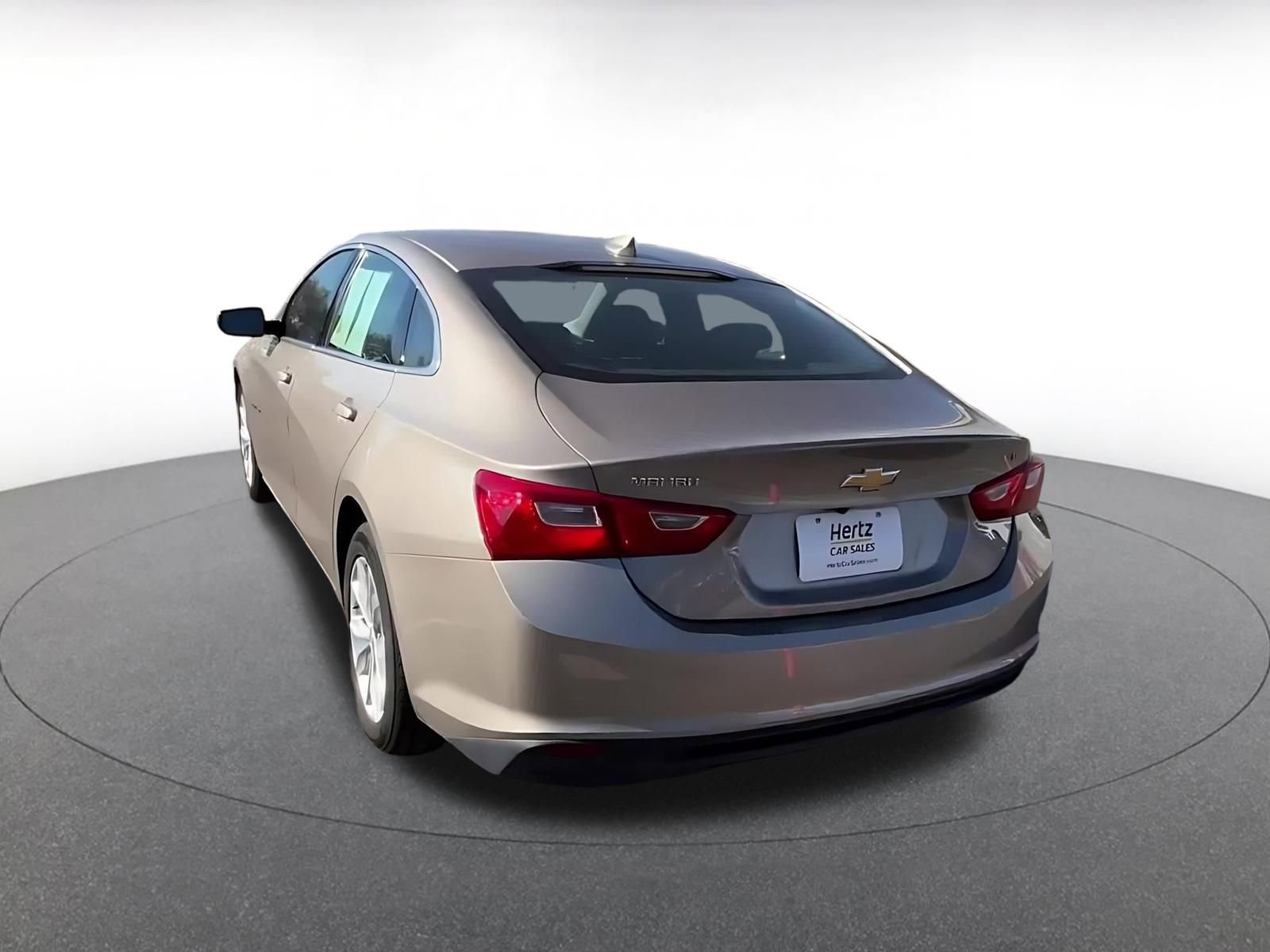 Thumbnail: 2023 Chevrolet Malibu - 11