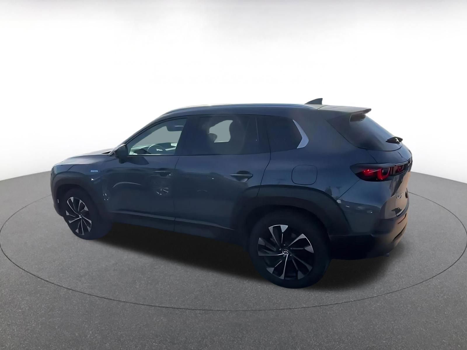 Thumbnail: 2025 Mazda CX-50 - 10