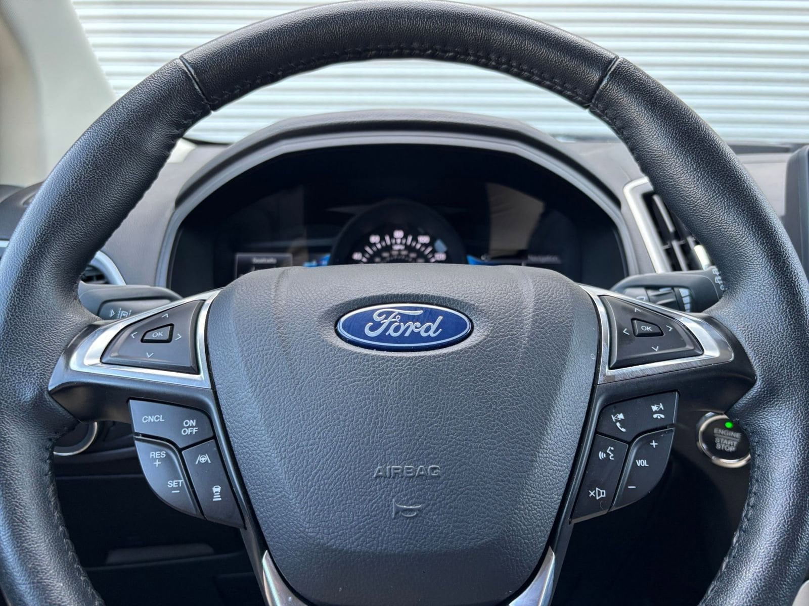 2024 Ford Edge SEL 28