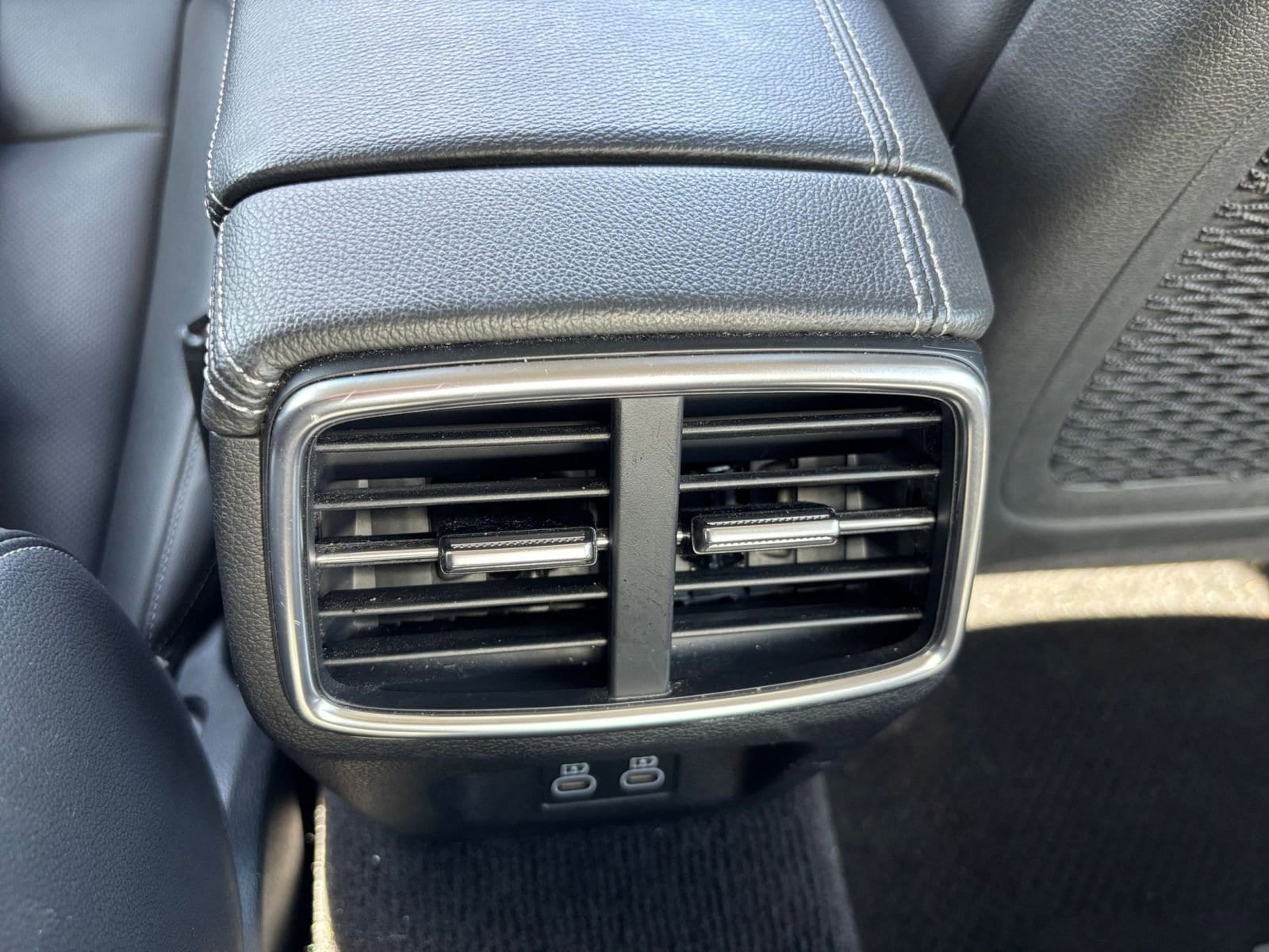 Thumbnail: 2025 Genesis G70 - 24