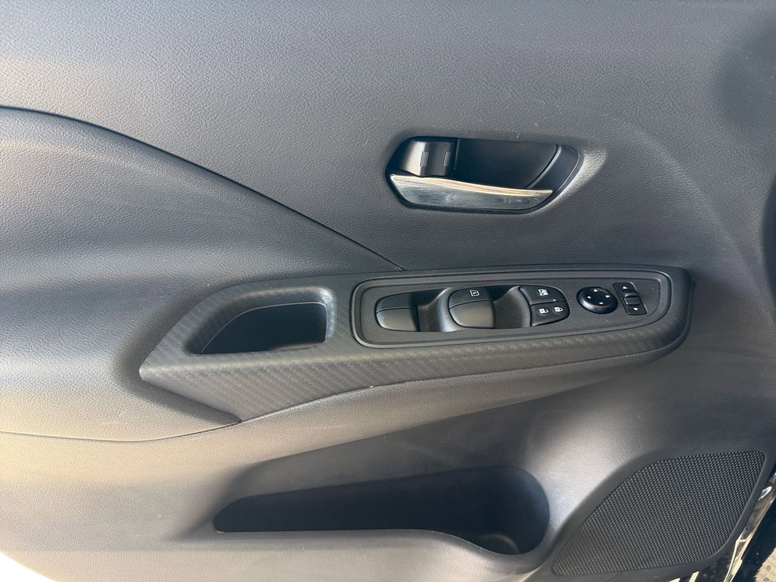 Thumbnail: 2025 Nissan Versa - 18