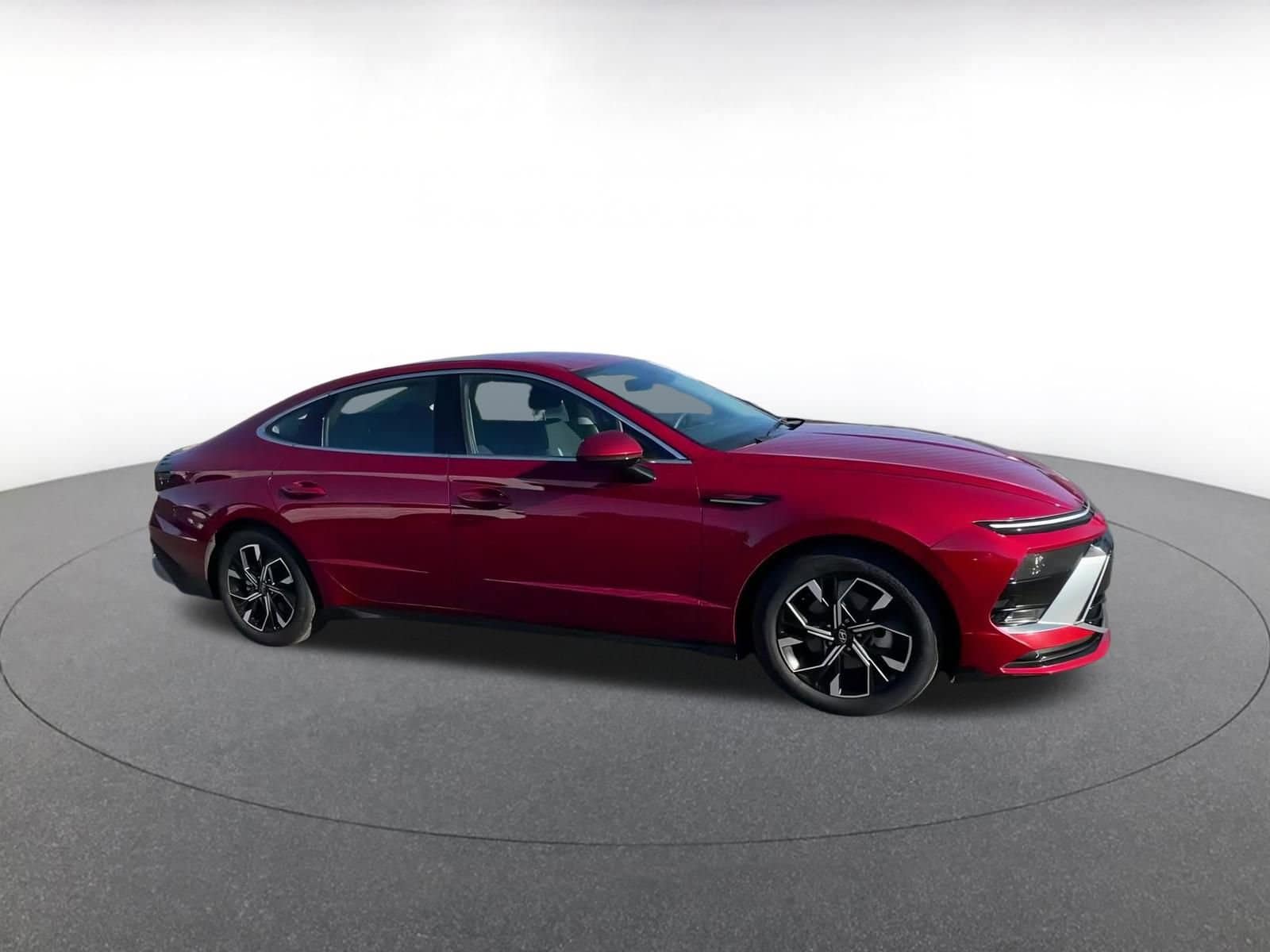 Thumbnail: 2025 Hyundai Sonata - 2