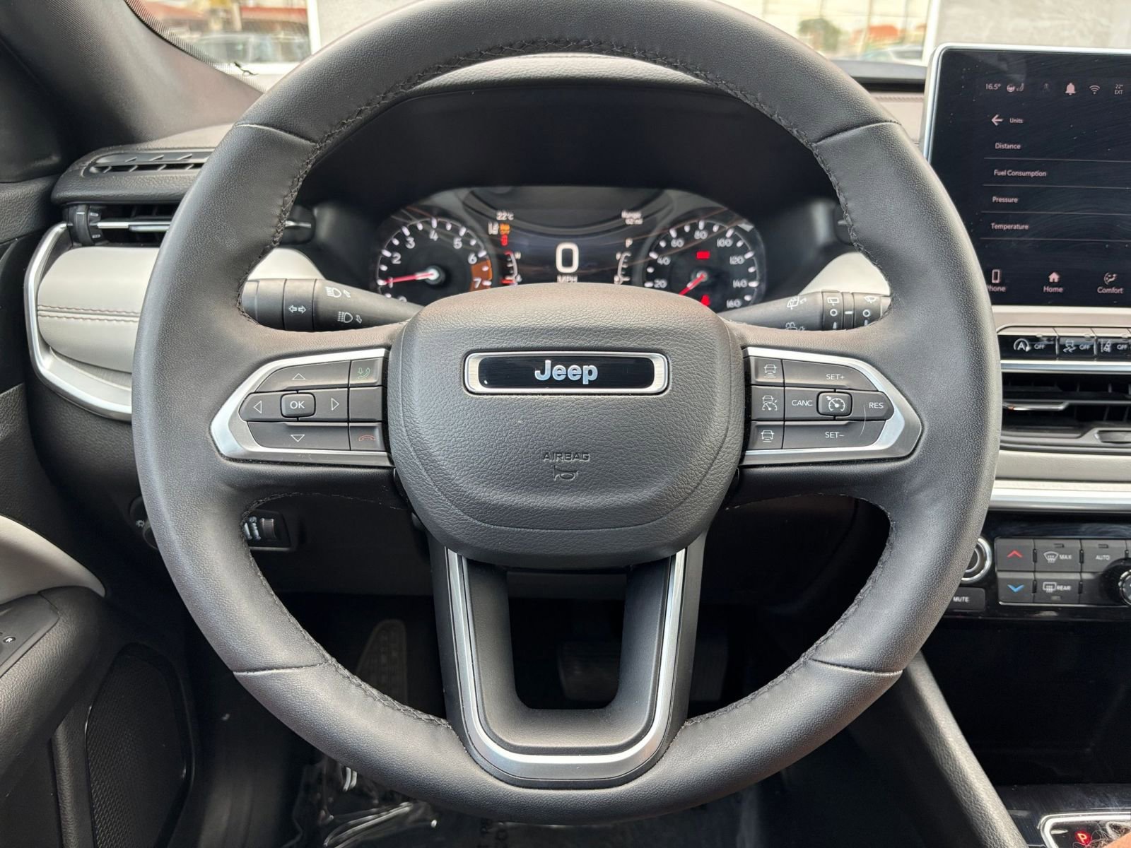 Thumbnail: 2025 Jeep Compass - 29