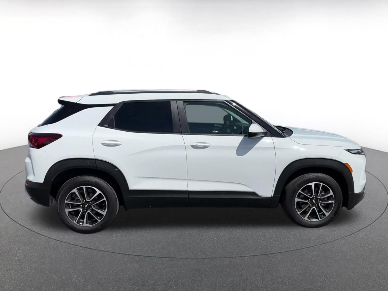 Thumbnail: 2025 Chevrolet TrailBlazer - 13
