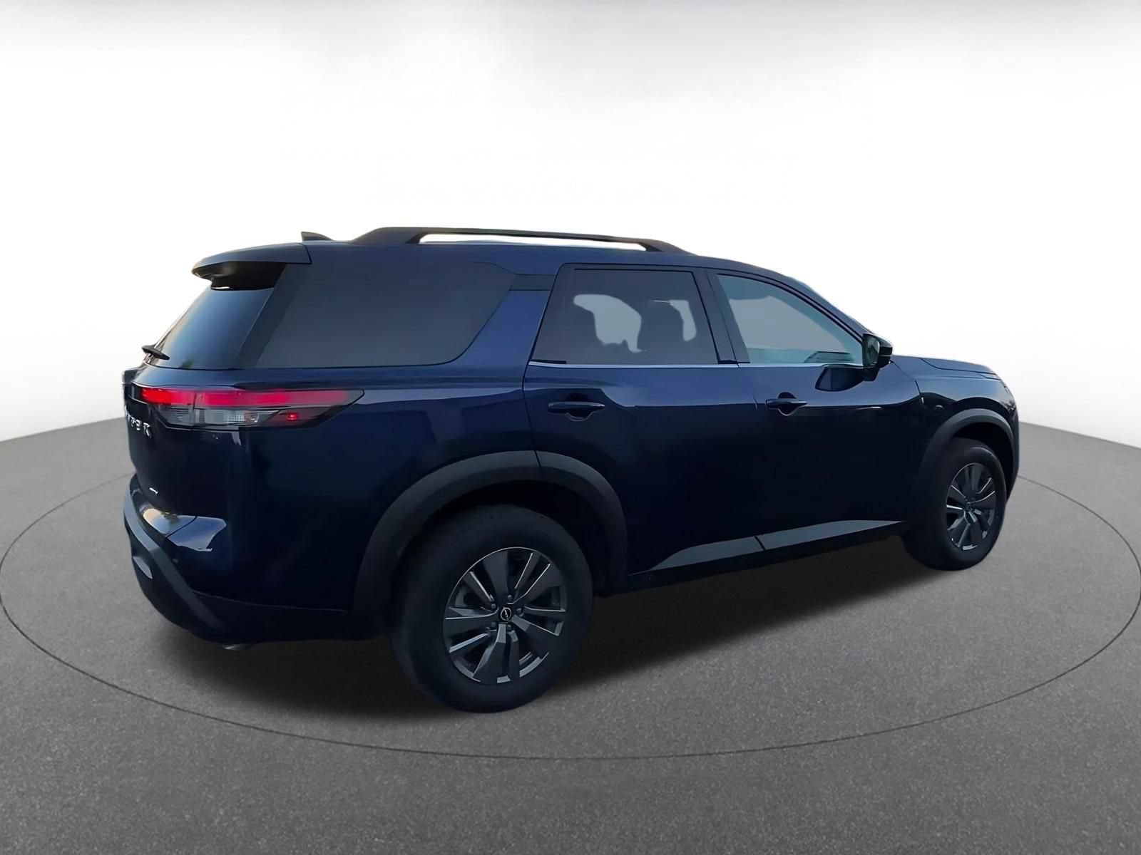 Thumbnail: 2025 Nissan Pathfinder - 13
