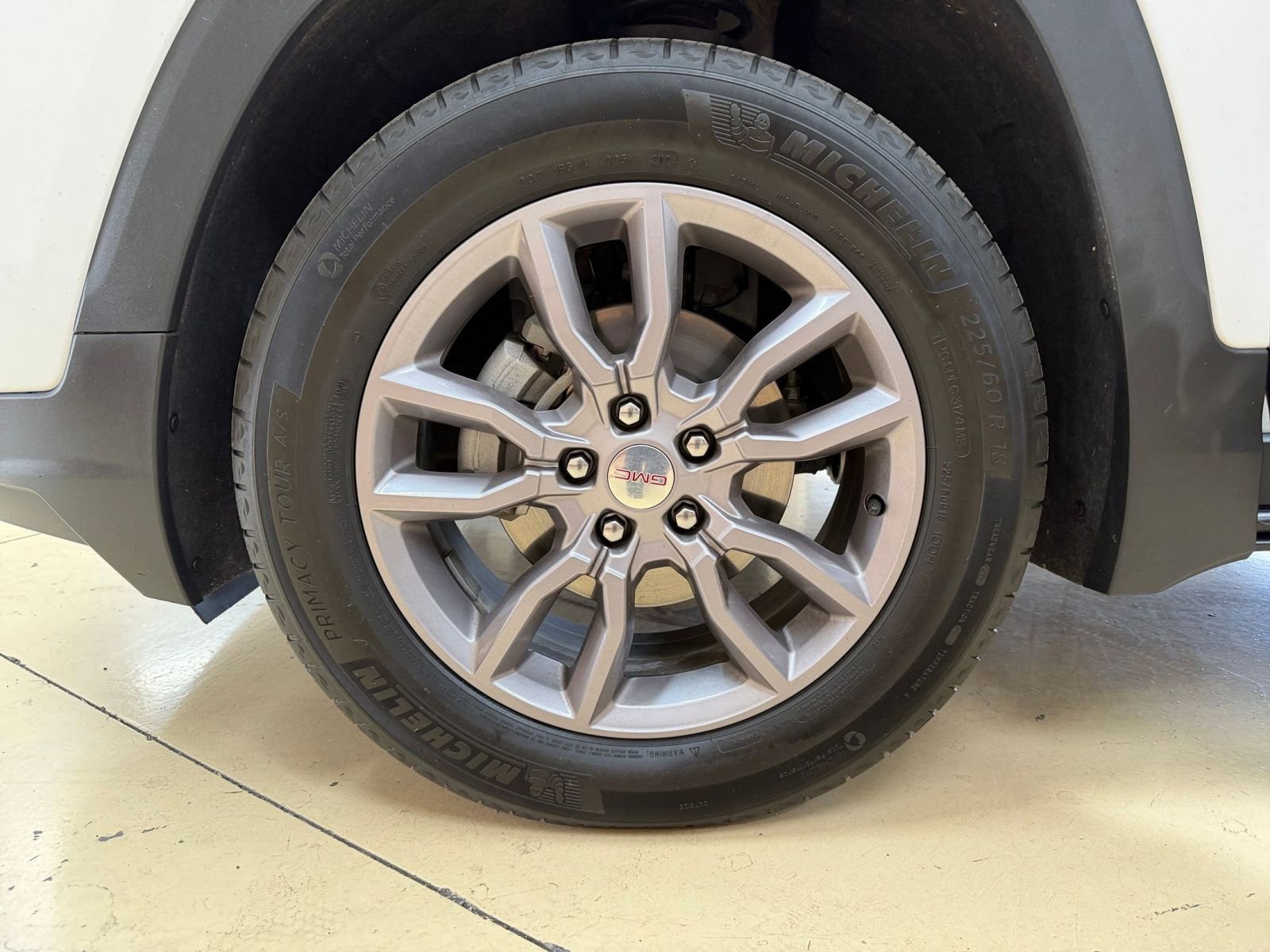 Thumbnail: 2024 GMC Terrain - 32