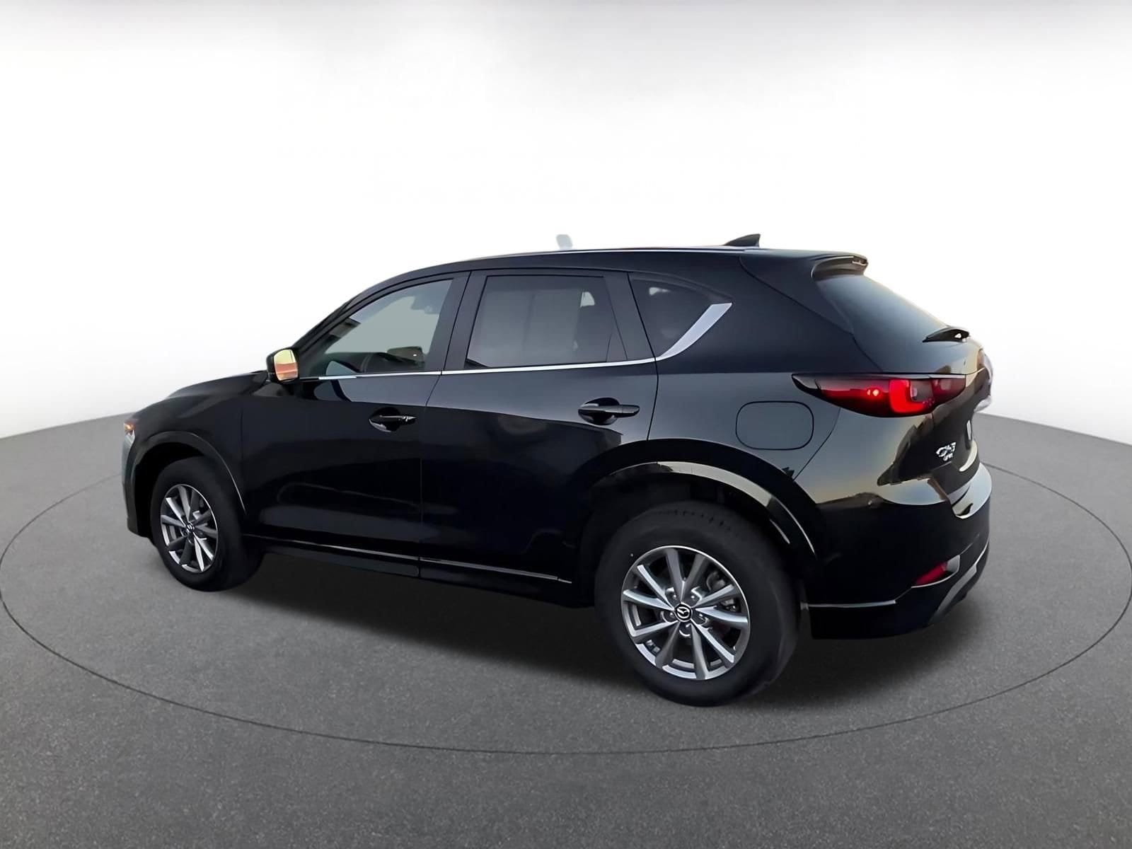 Thumbnail: 2025 Mazda CX-5 - 10