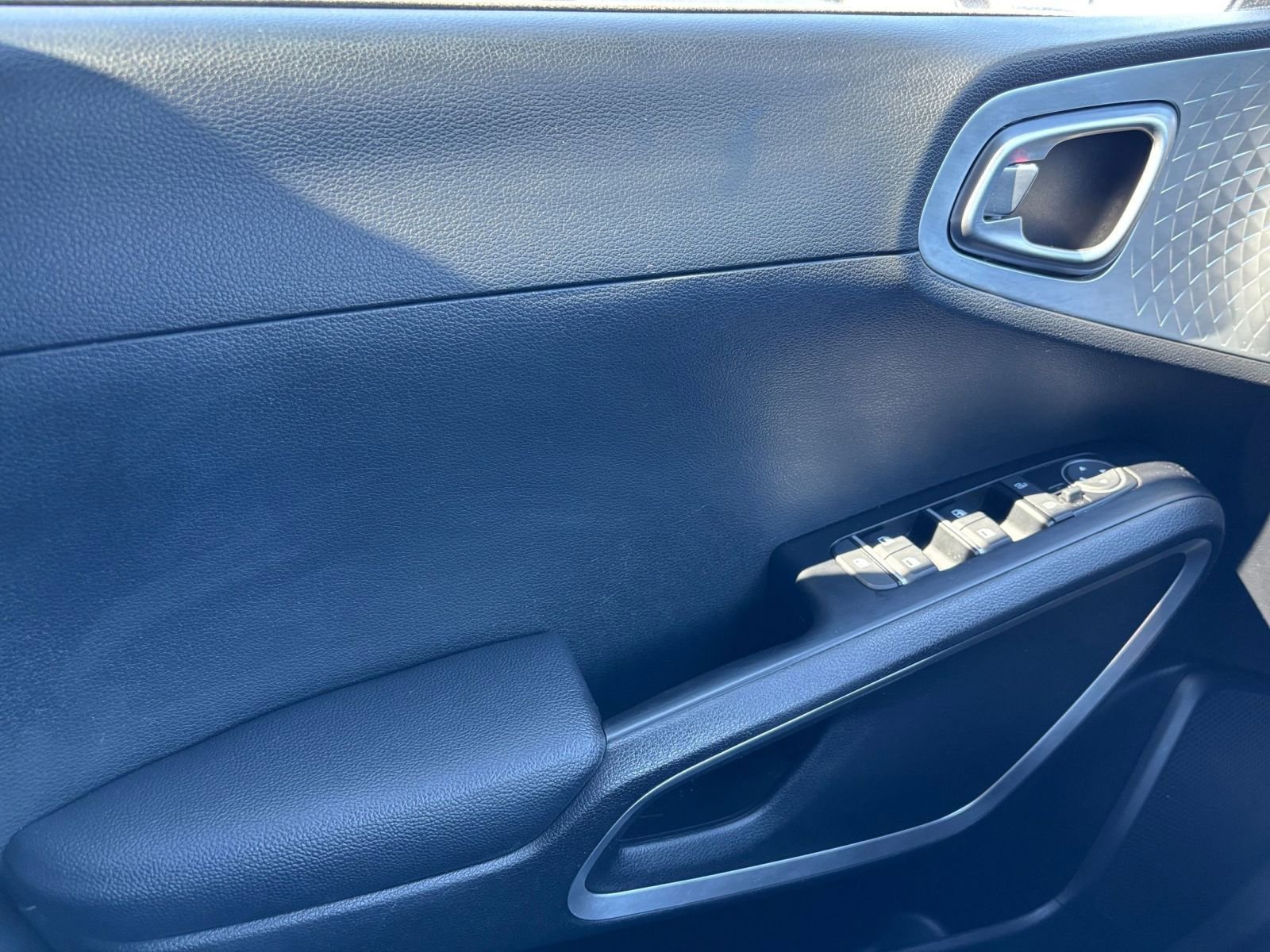 Thumbnail: 2025 Kia Soul - 18