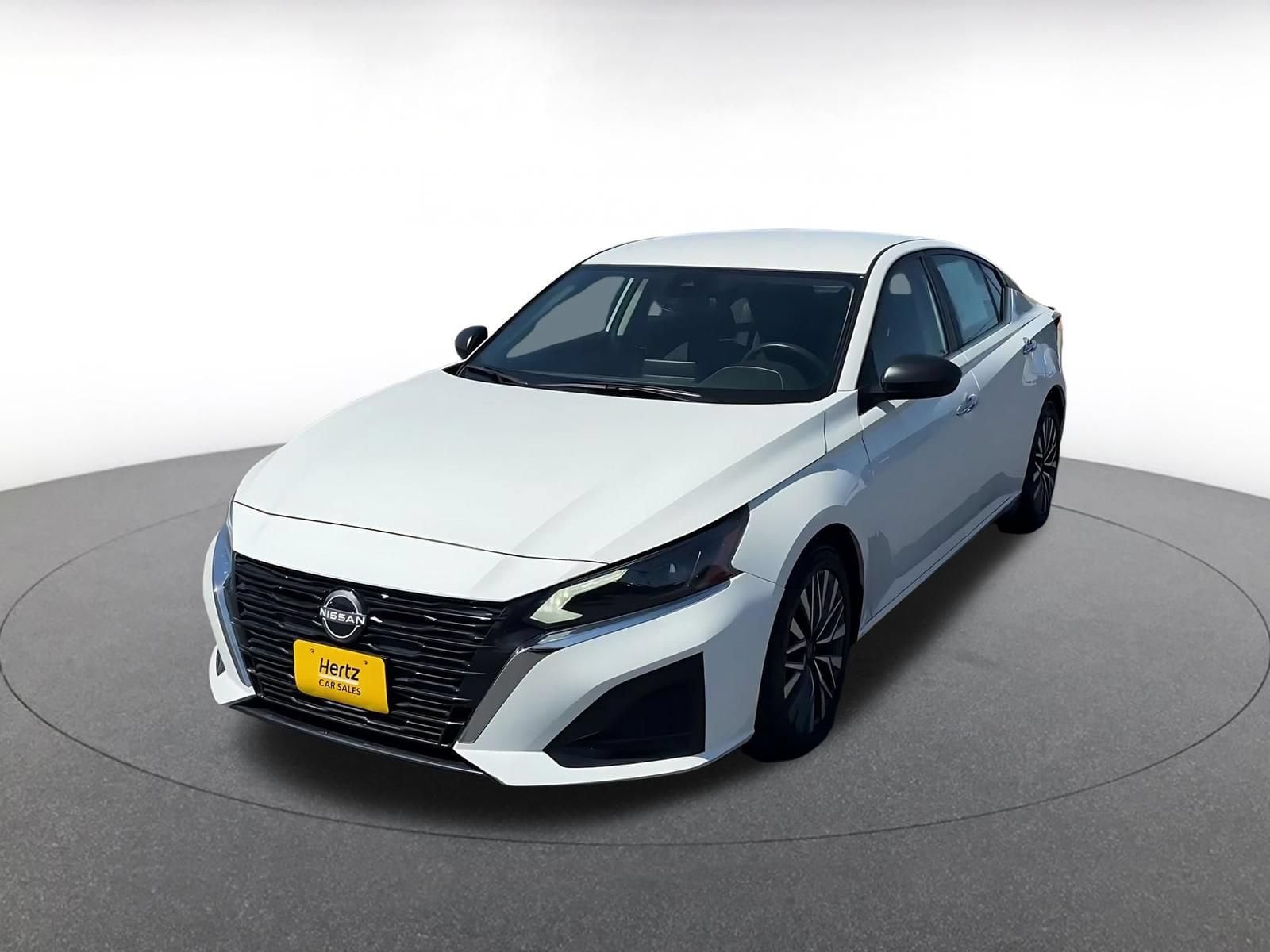 Thumbnail: 2025 Nissan Altima - 6
