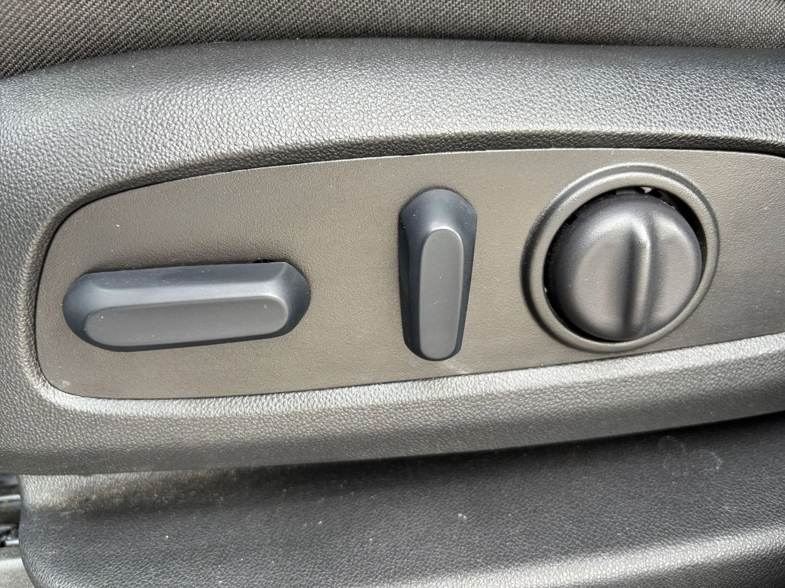 Thumbnail: 2025 Chevrolet Blazer - 23