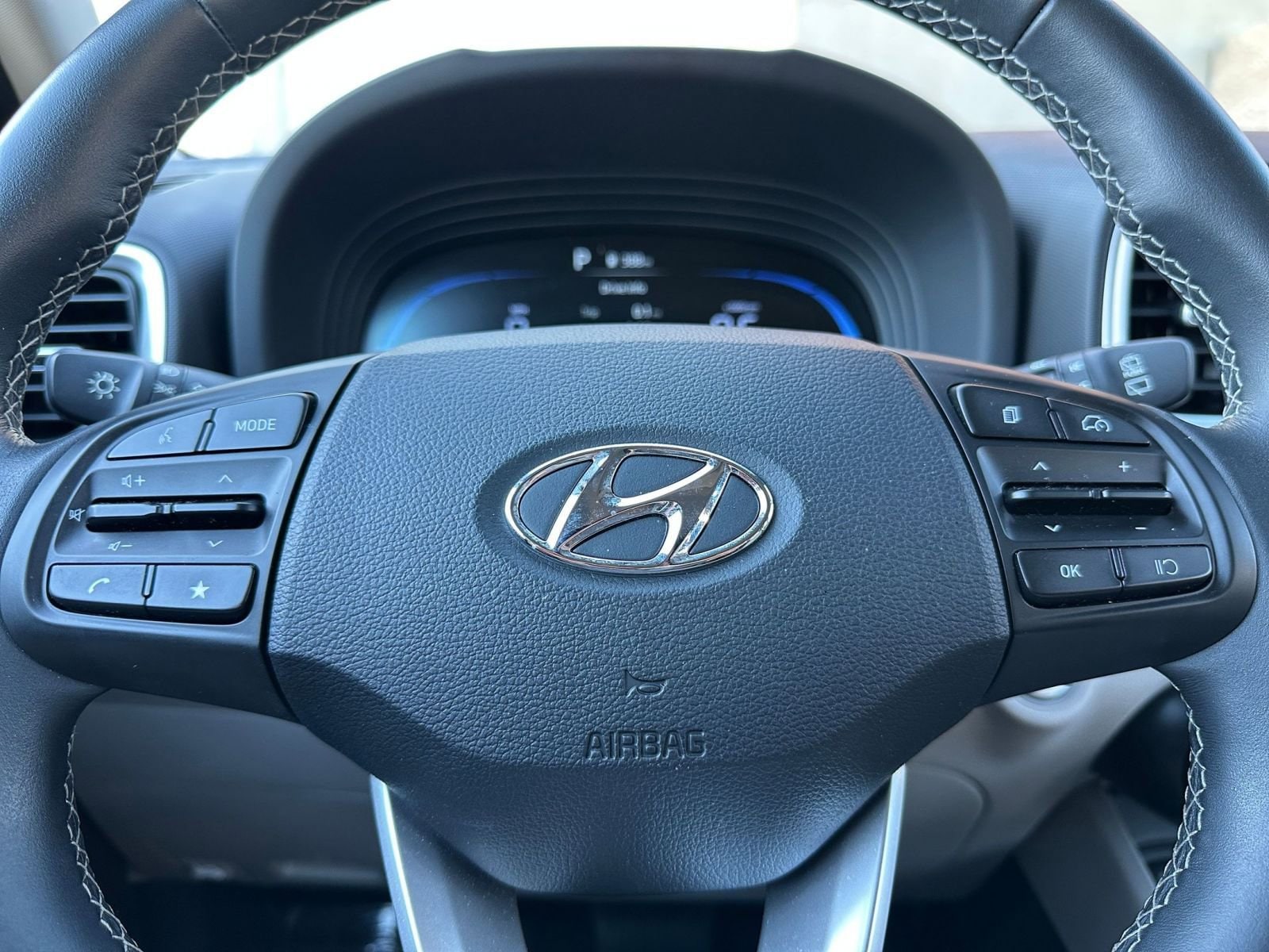 Thumbnail: 2025 Hyundai Venue - 27