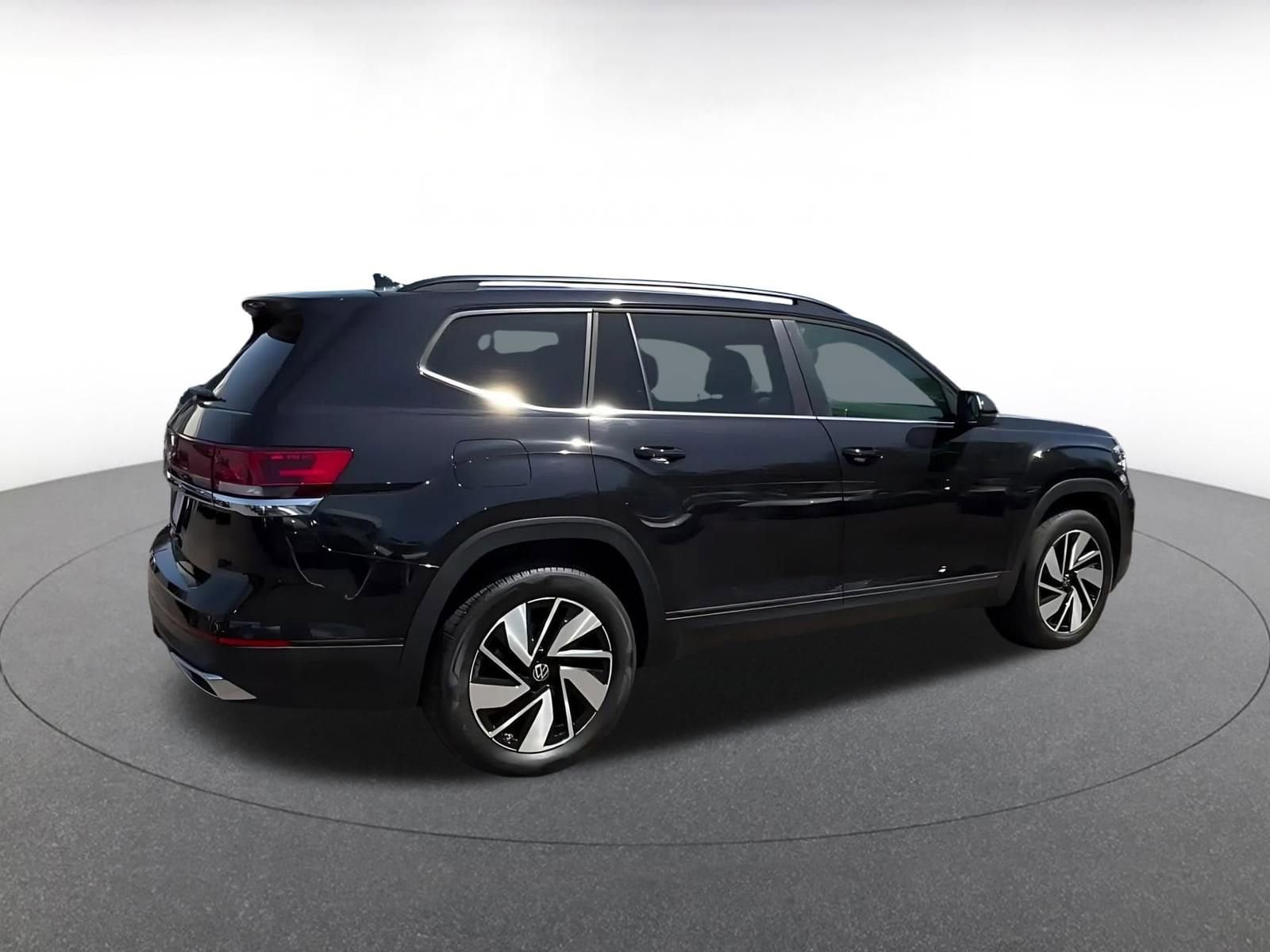 Thumbnail: 2025 Volkswagen Atlas - 15