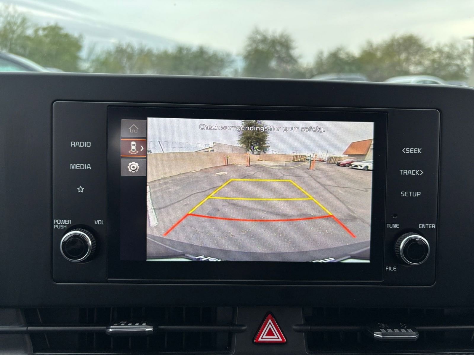 Thumbnail: 2025 Kia Sportage - 17