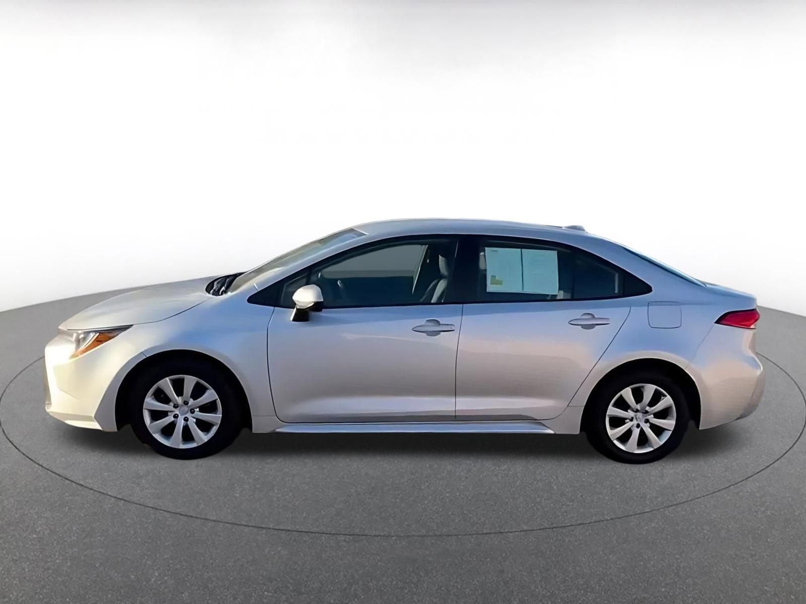 Thumbnail: 2025 Toyota Corolla - 8