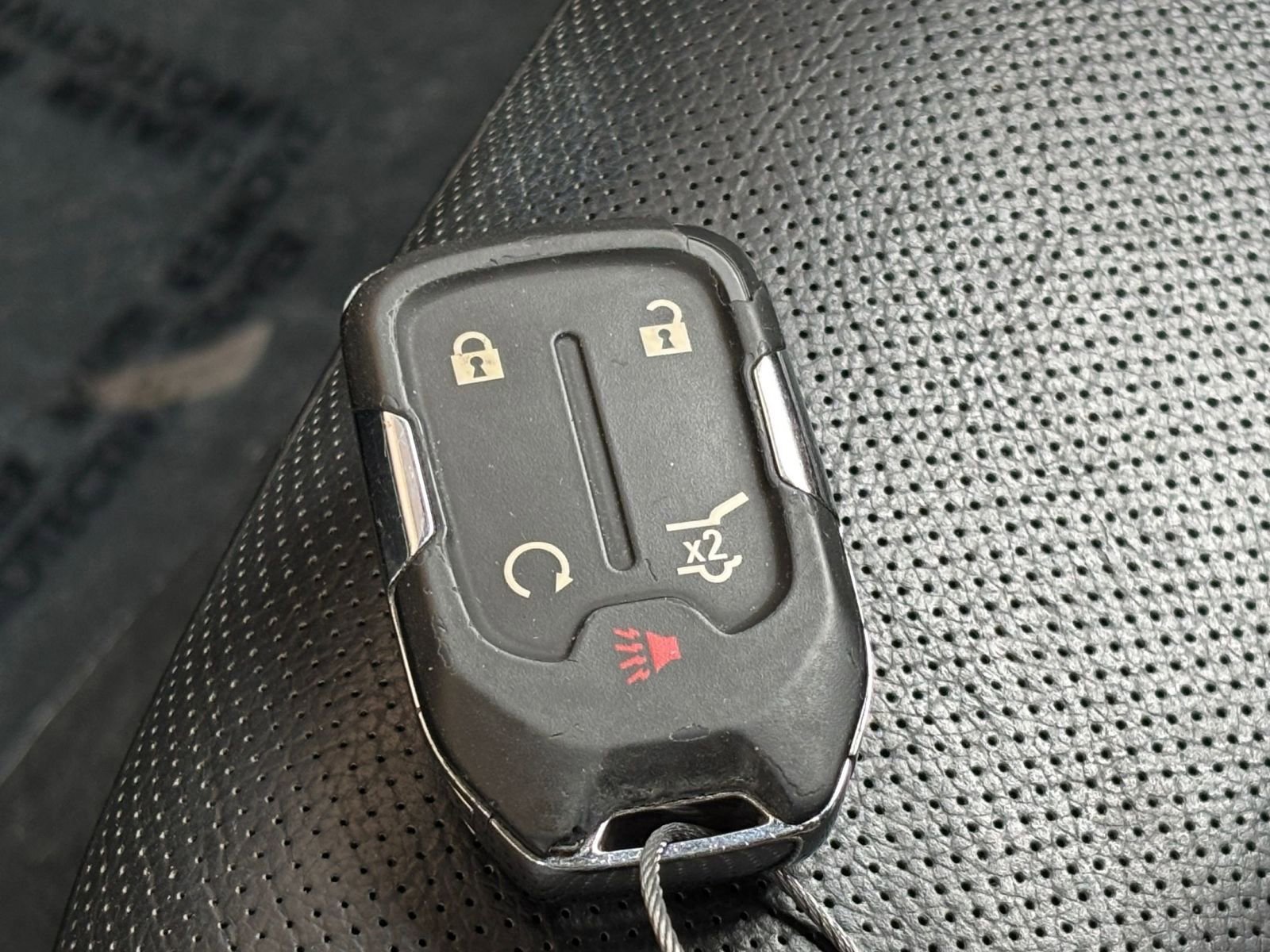 Thumbnail: 2023 GMC Acadia - 27