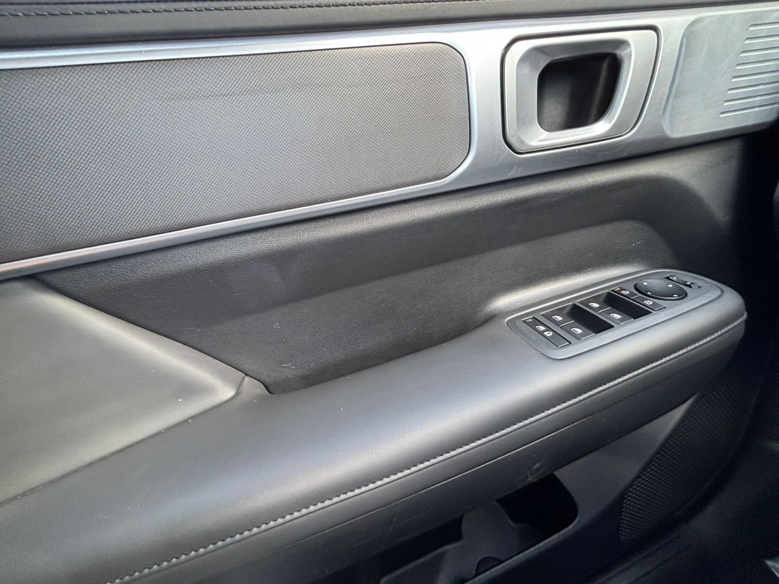 Thumbnail: 2025 Hyundai Santa Fe - 18