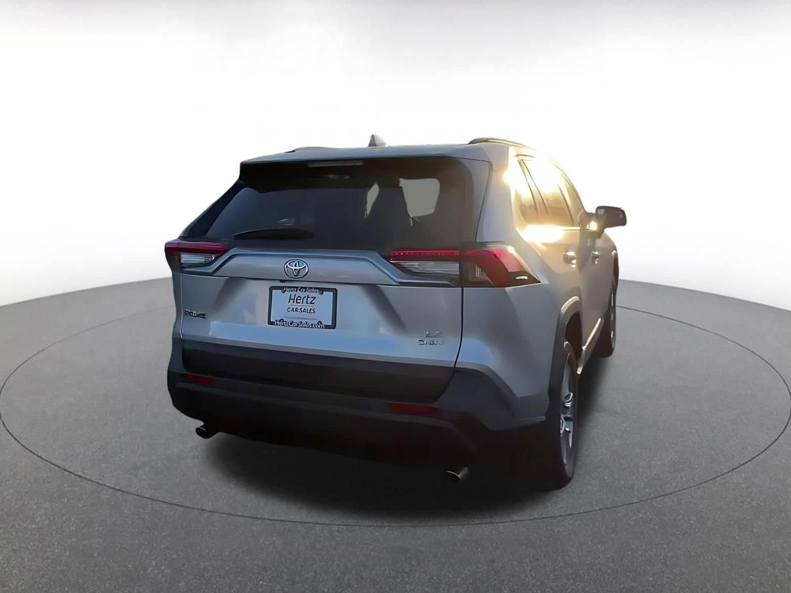 Thumbnail: 2025 Toyota RAV4 - 14