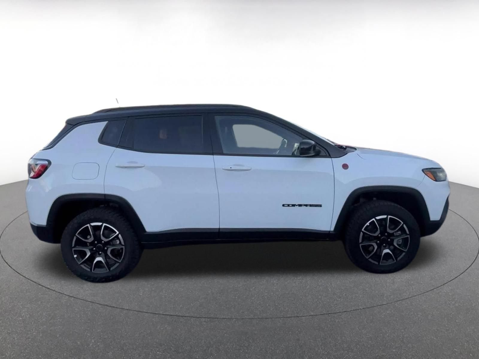 Thumbnail: 2025 Jeep Compass - 15
