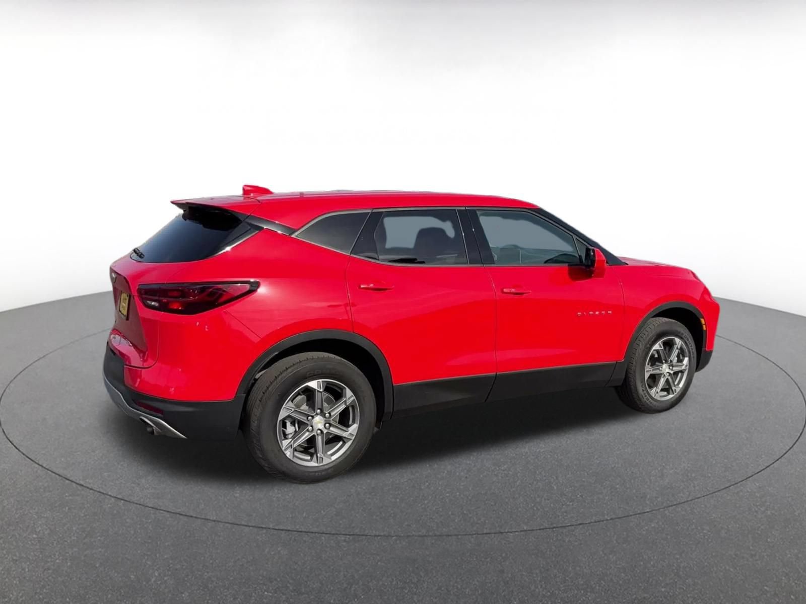 Thumbnail: 2025 Chevrolet Blazer - 14