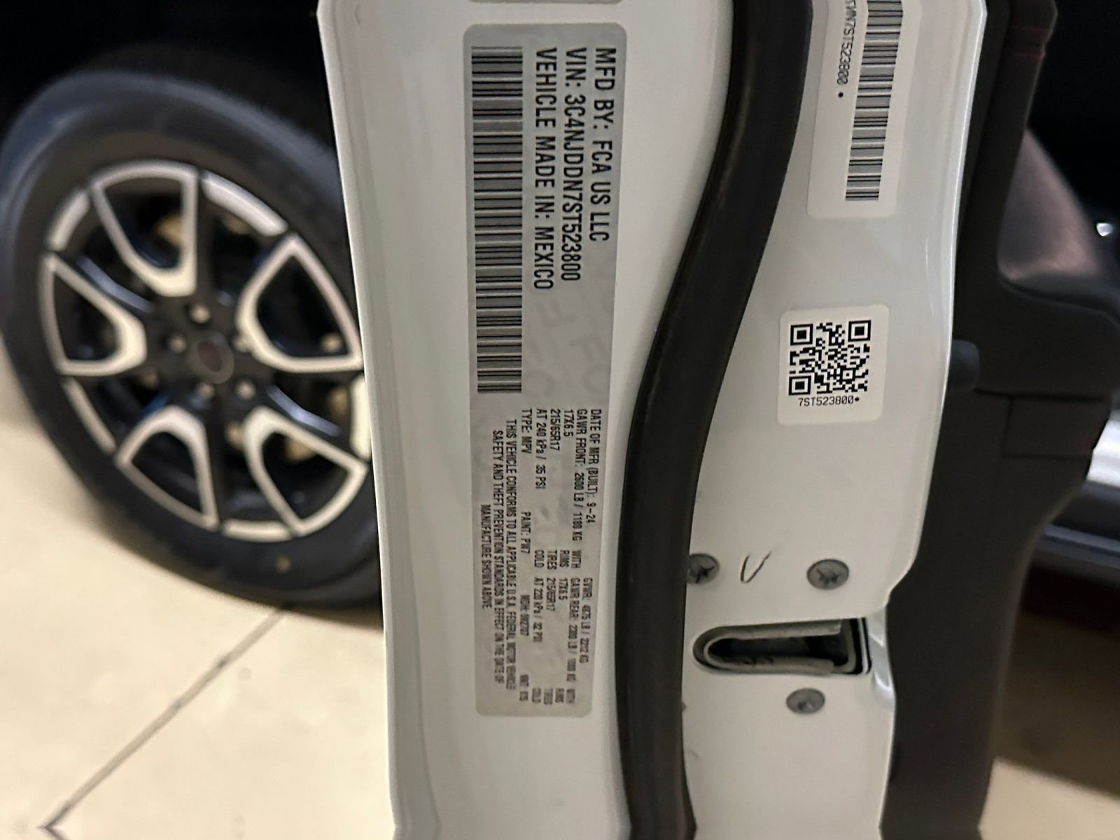 Thumbnail: 2025 Jeep Compass - 28