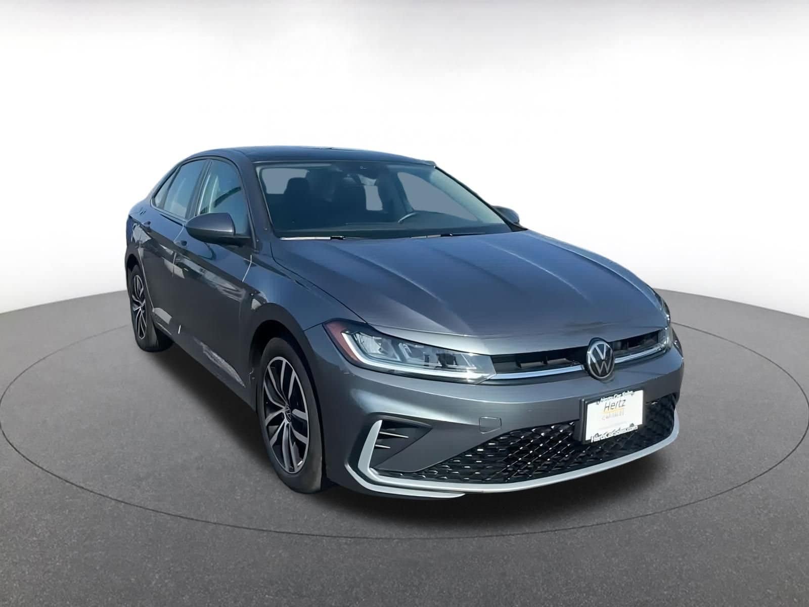 Thumbnail: 2025 Volkswagen Jetta - 3