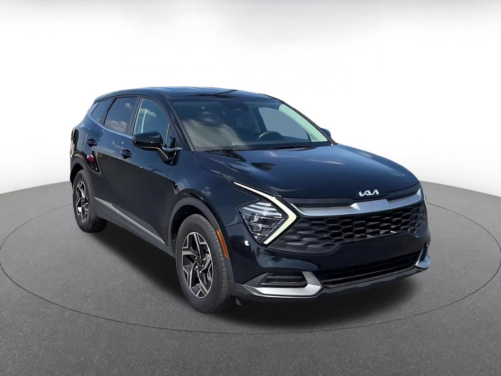 Thumbnail: 2025 Kia Sportage - 3