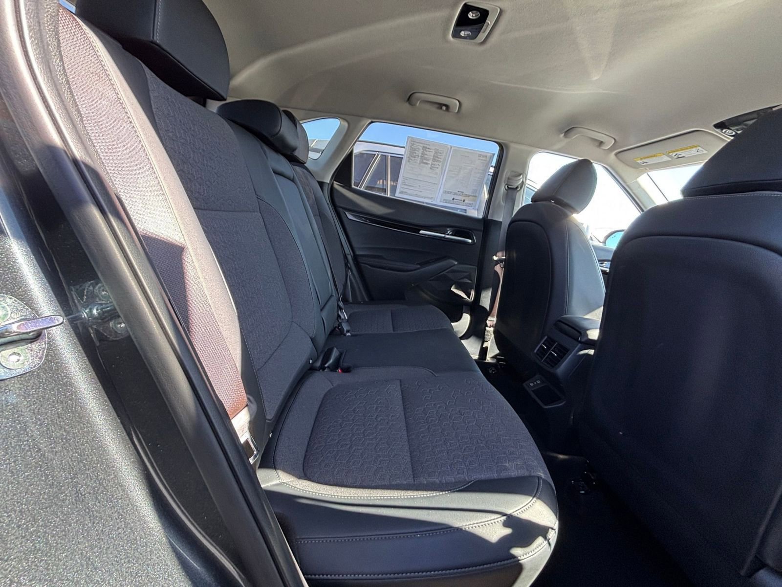 Thumbnail: 2025 Kia Seltos - 27