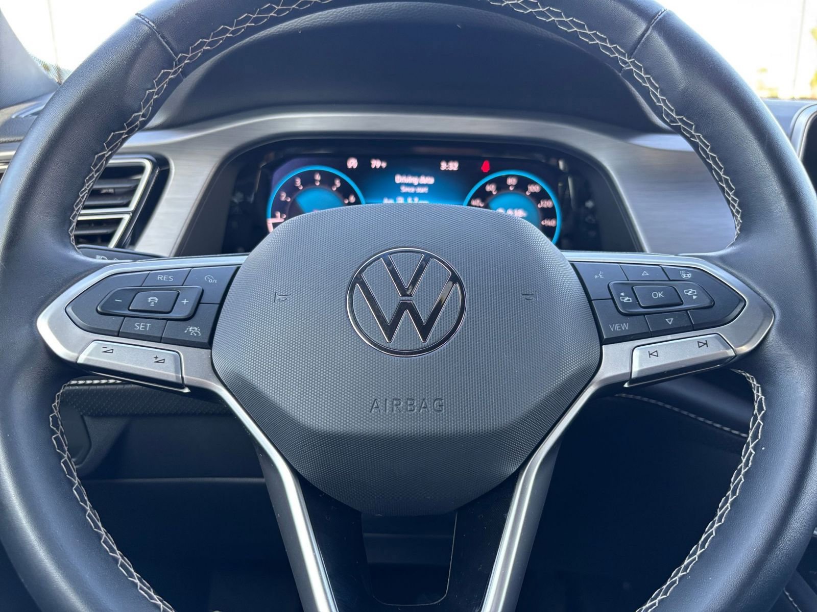 Thumbnail: 2025 Volkswagen Atlas - 30