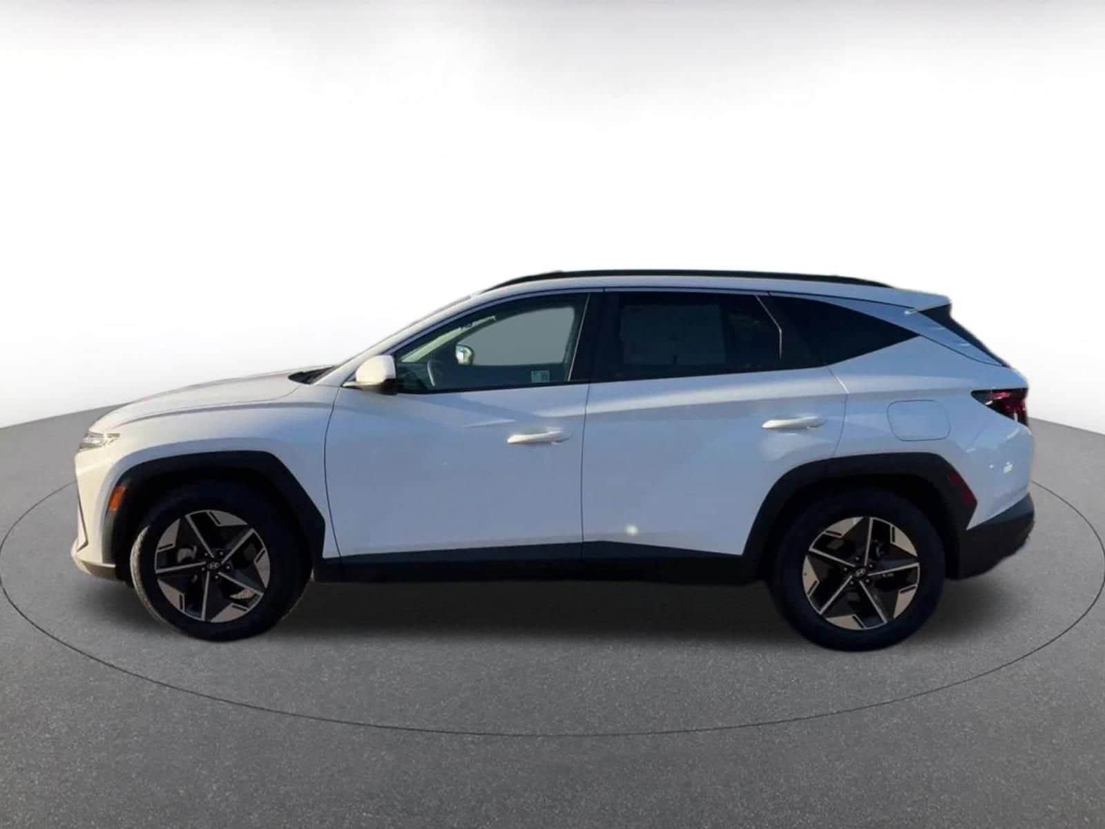 Thumbnail: 2025 Hyundai Tucson - 9