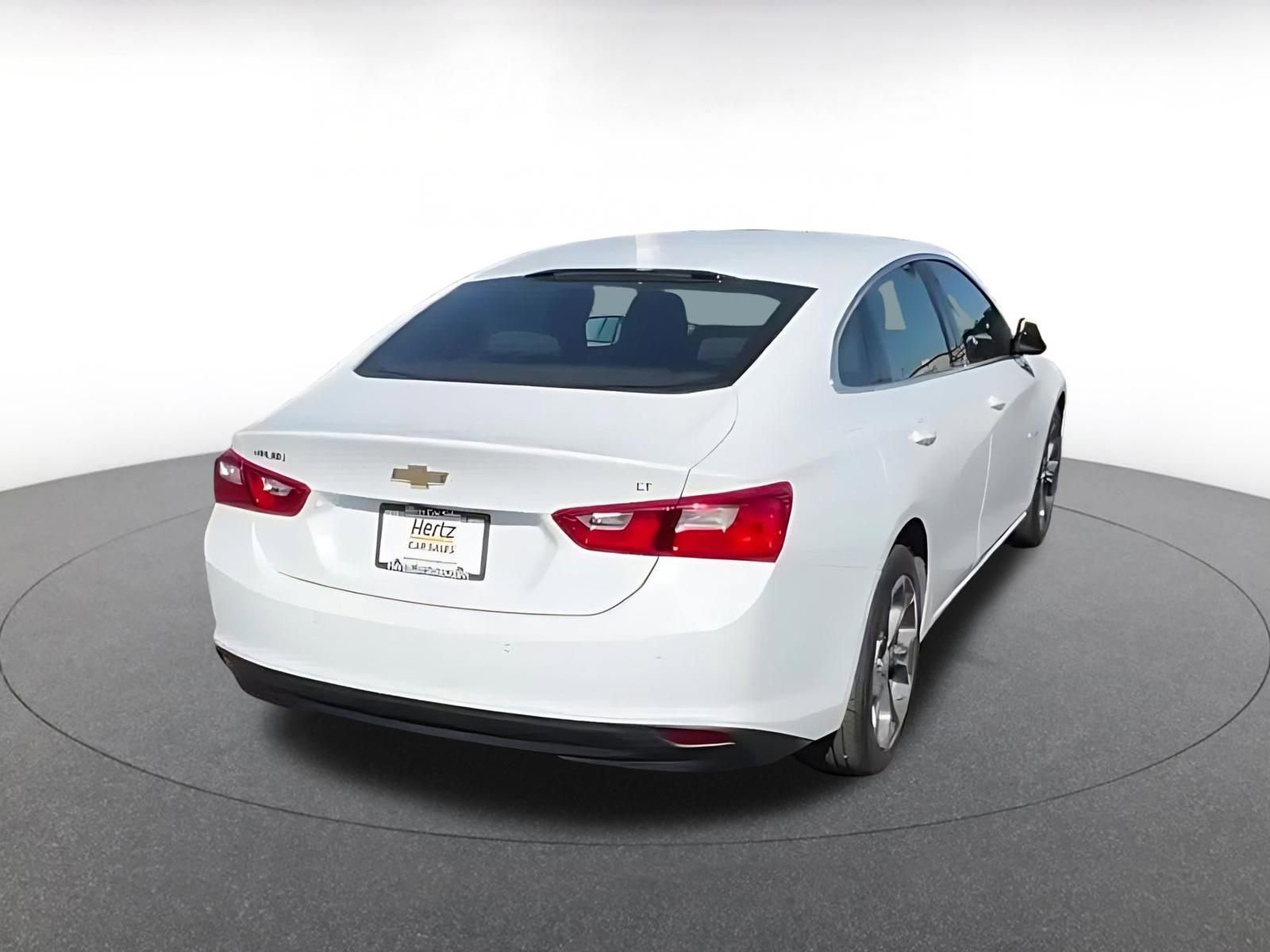 Thumbnail: 2024 Chevrolet Malibu - 12