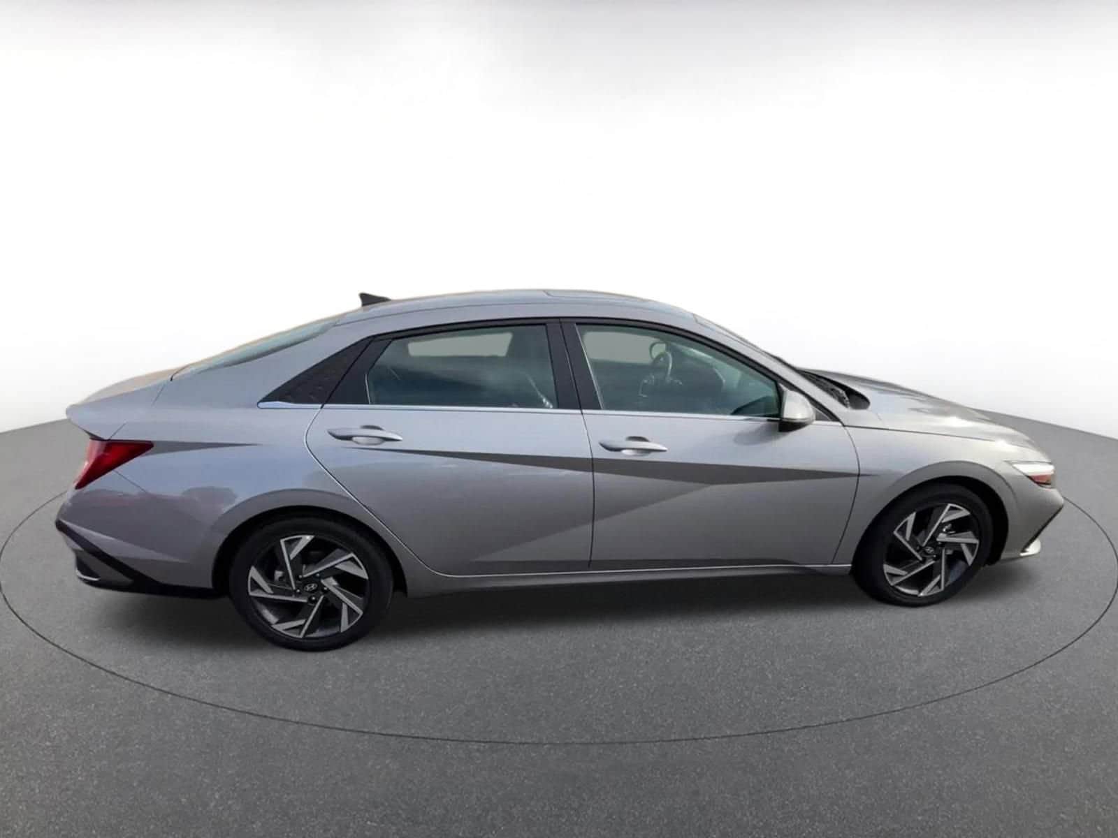 Thumbnail: 2025 Hyundai Elantra - 16