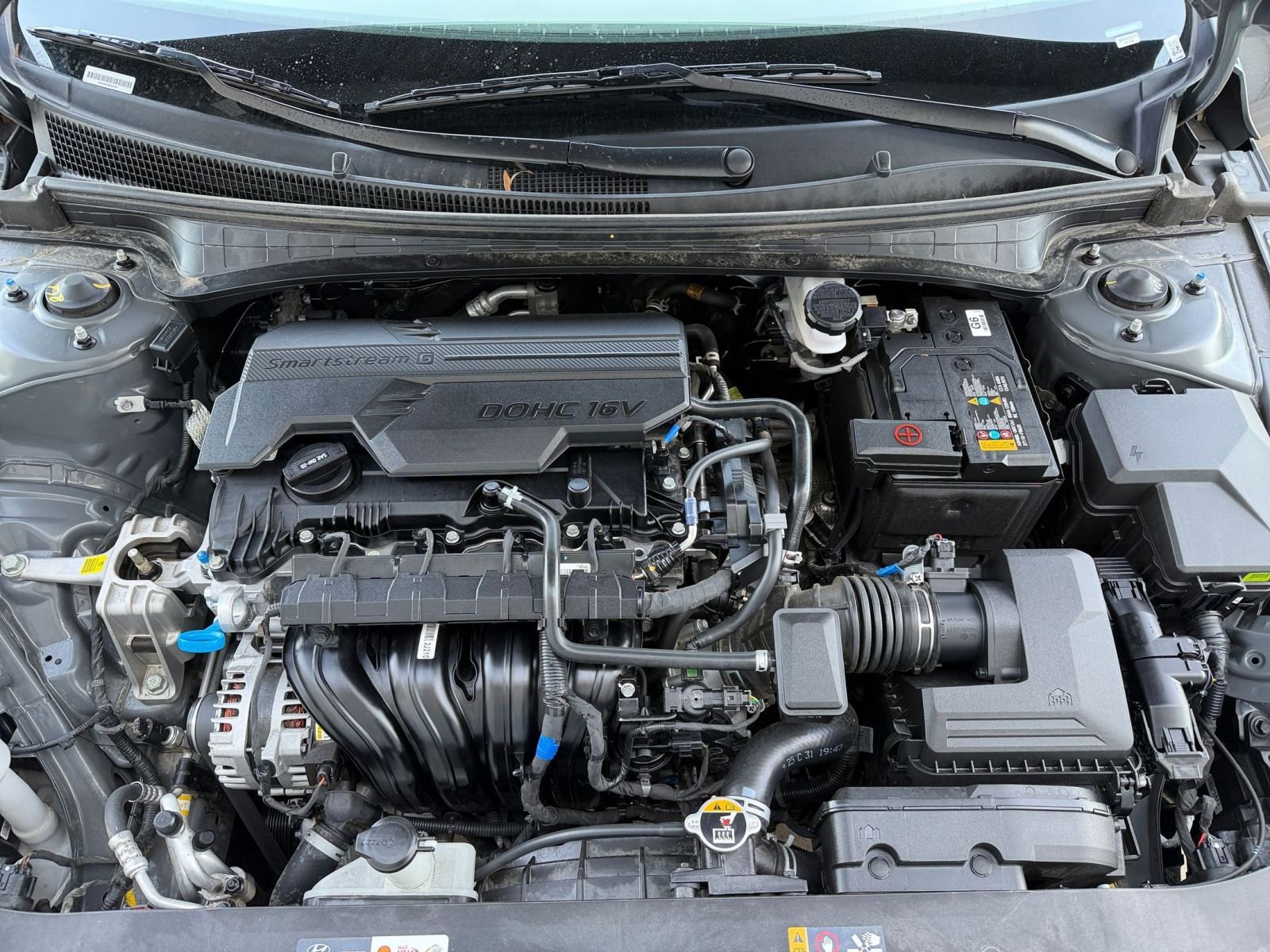 Thumbnail: 2025 Hyundai Elantra - 33