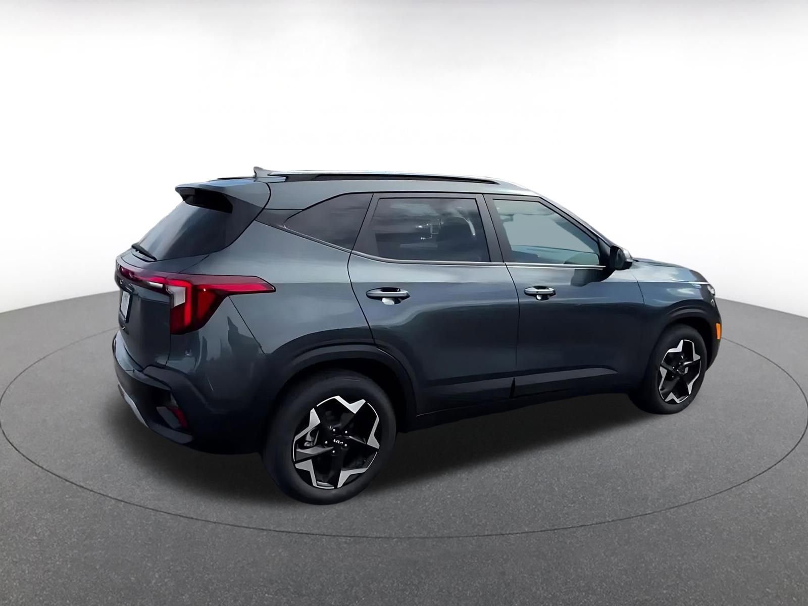 Thumbnail: 2025 Kia Seltos - 15