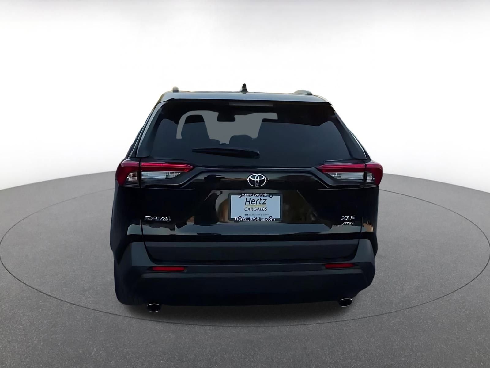 Thumbnail: 2025 Toyota RAV4 - 12