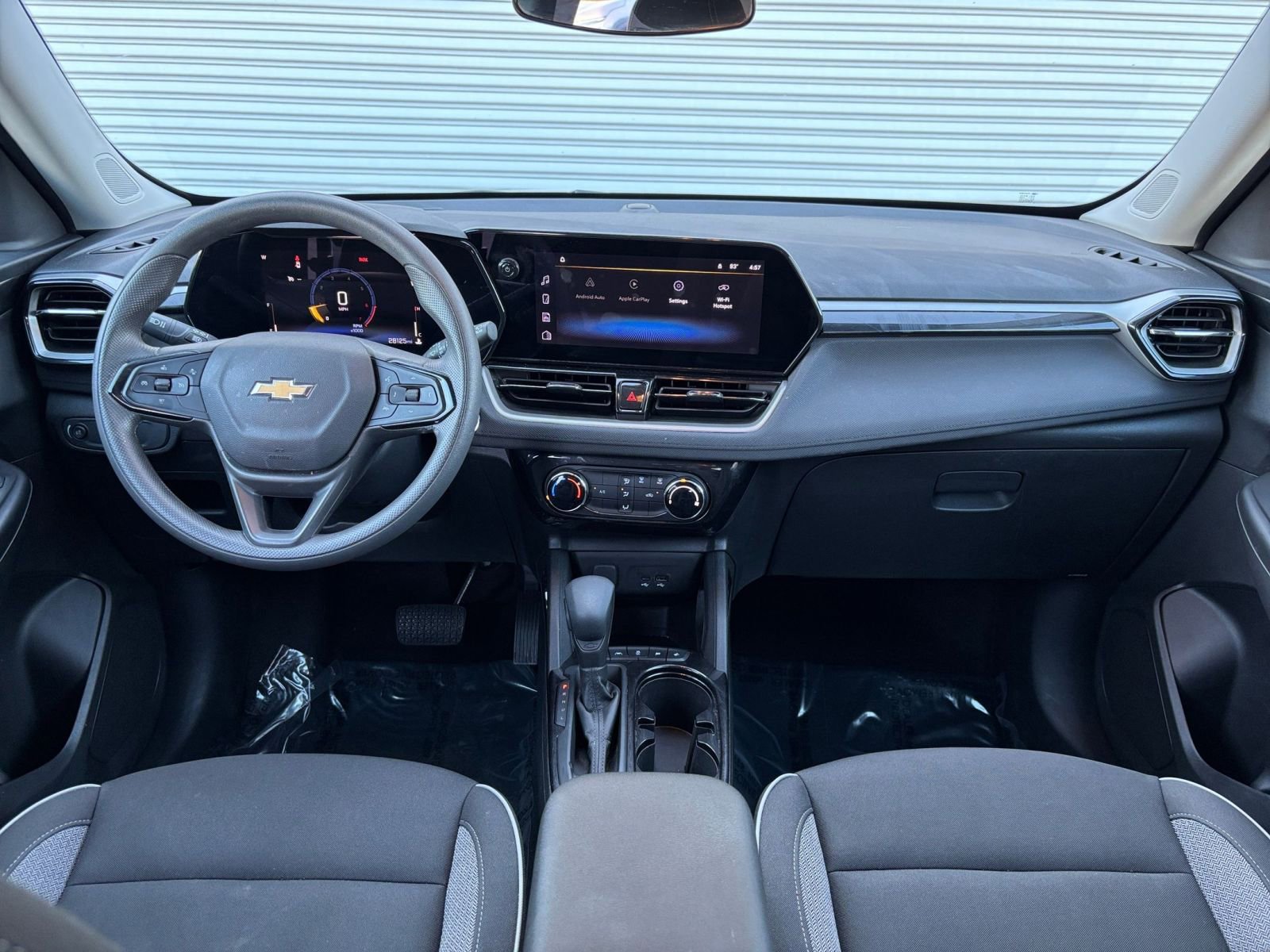 Thumbnail: 2025 Chevrolet TrailBlazer - 32