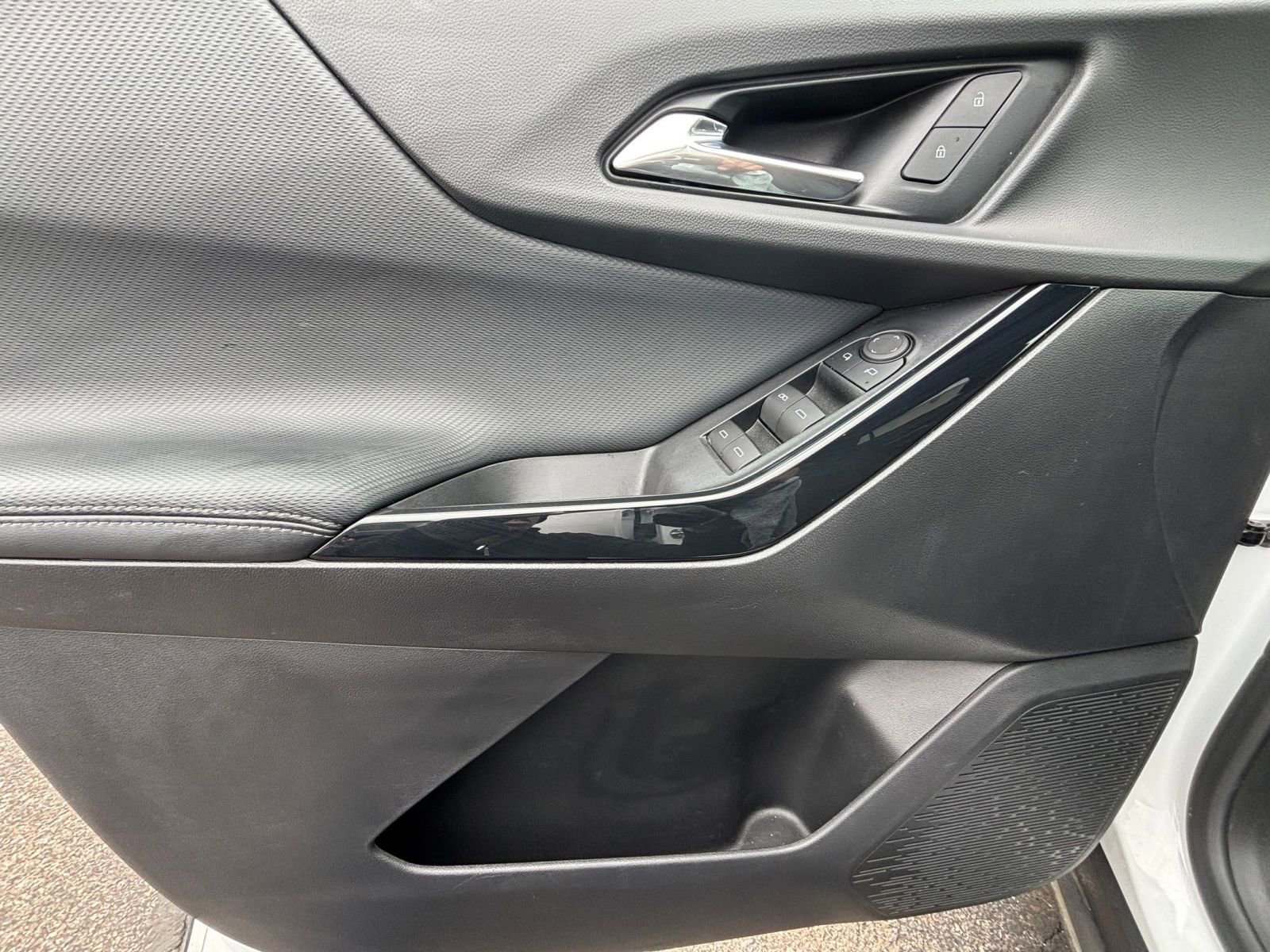 Thumbnail: 2025 Chevrolet Equinox - 20