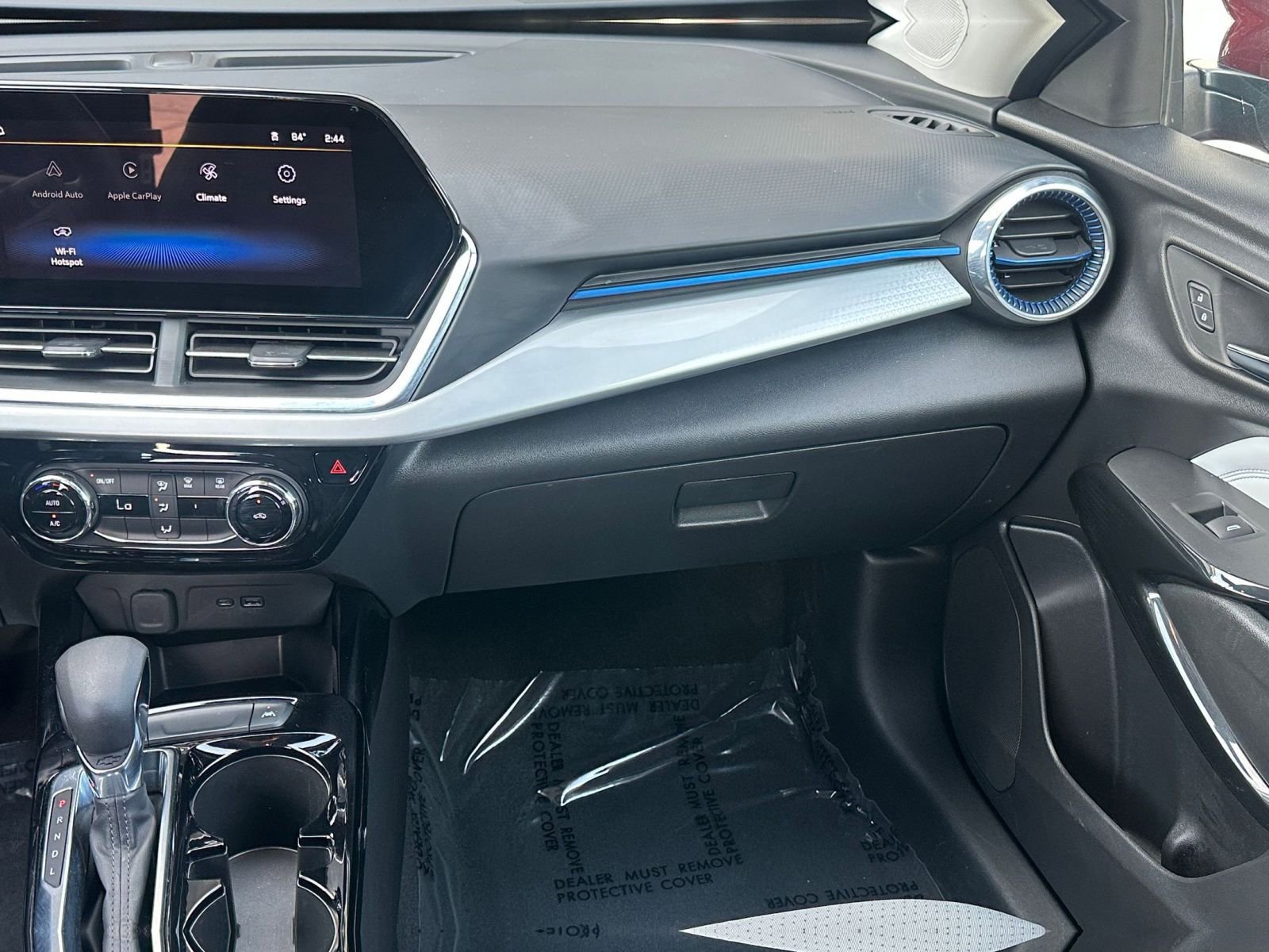 Thumbnail: 2025 Chevrolet Trax - 33