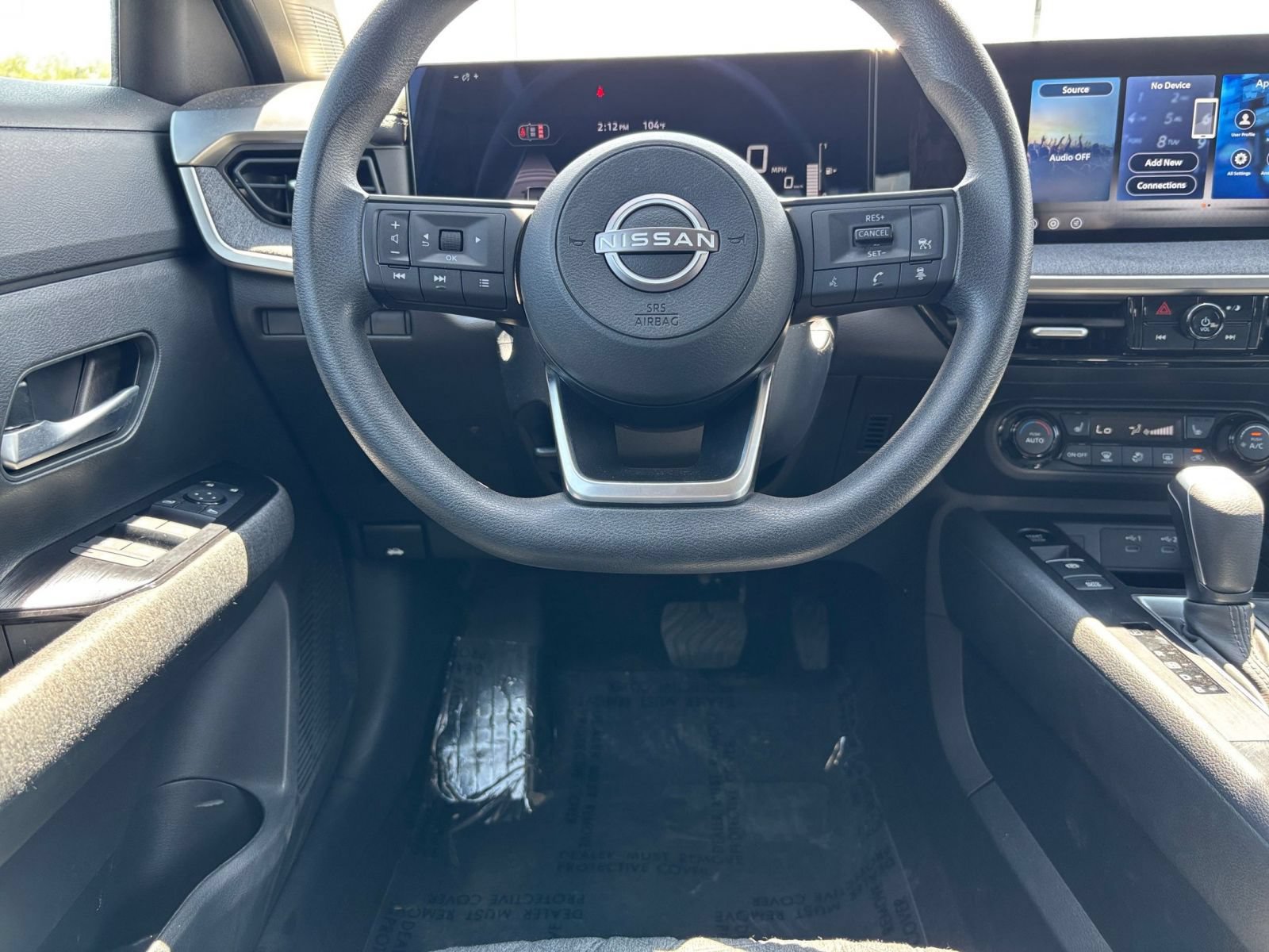Thumbnail: 2026 Nissan Kicks - 32