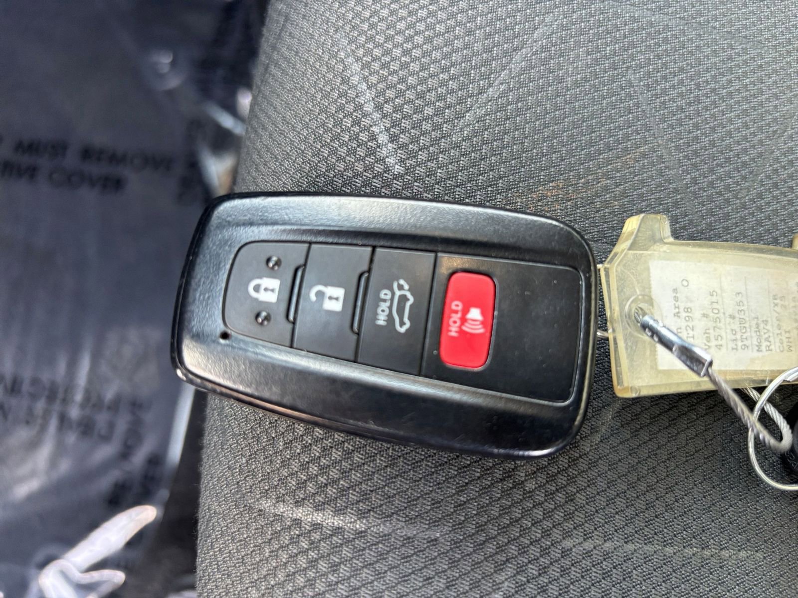 Thumbnail: 2025 Toyota RAV4 - 22