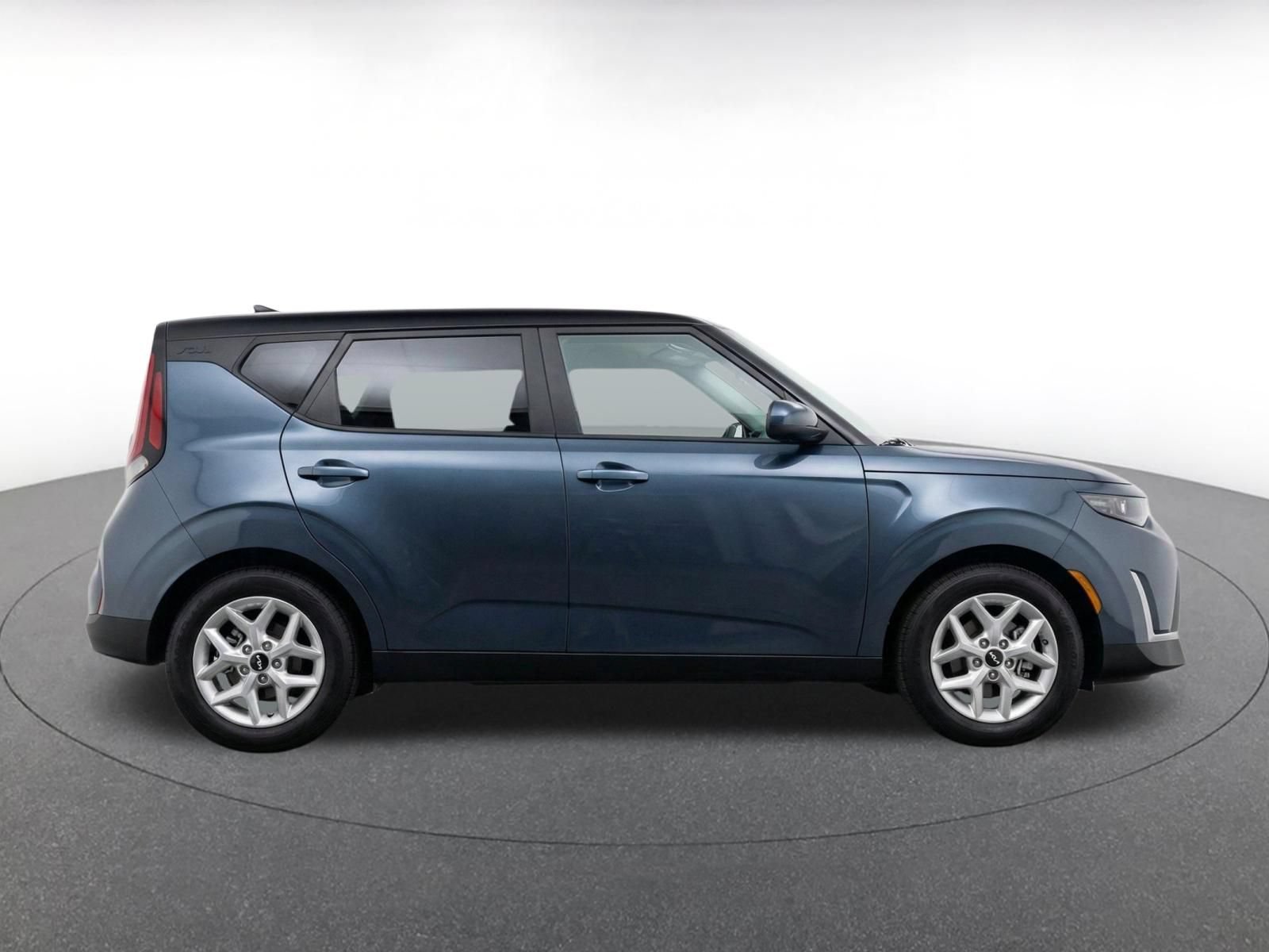 Thumbnail: 2025 Kia Soul - 10