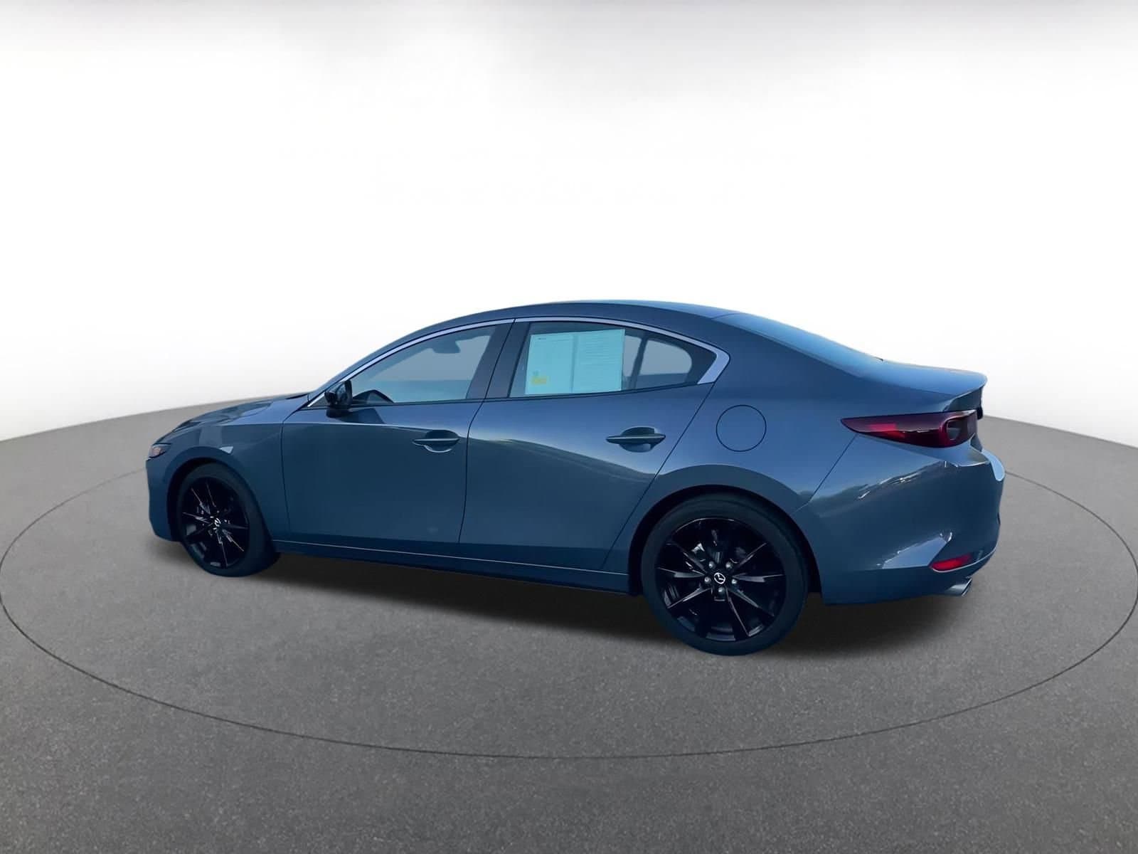 Thumbnail: 2025 Mazda Mazda3 - 10