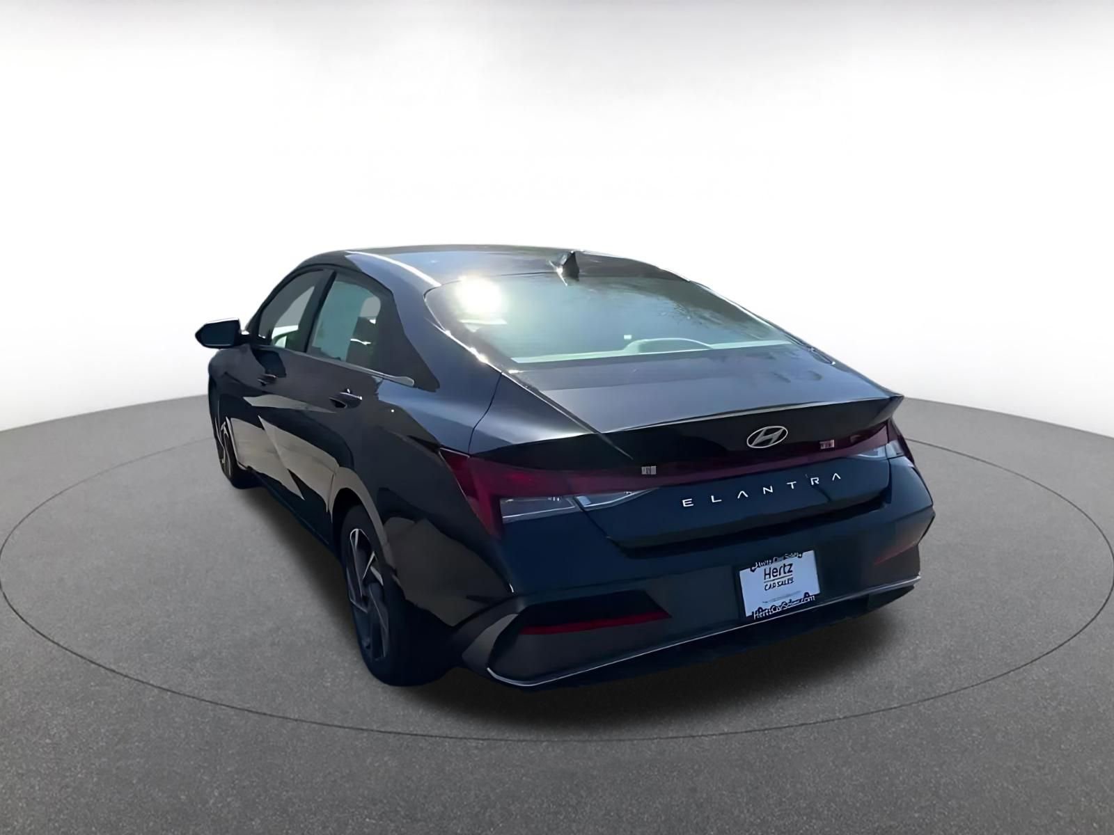 Thumbnail: 2025 Hyundai Elantra - 11