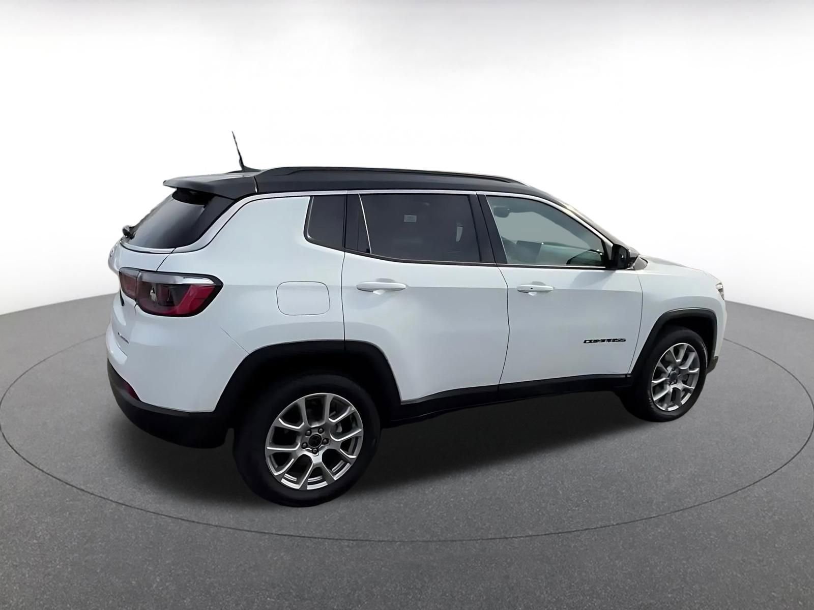 Thumbnail: 2025 Jeep Compass - 14